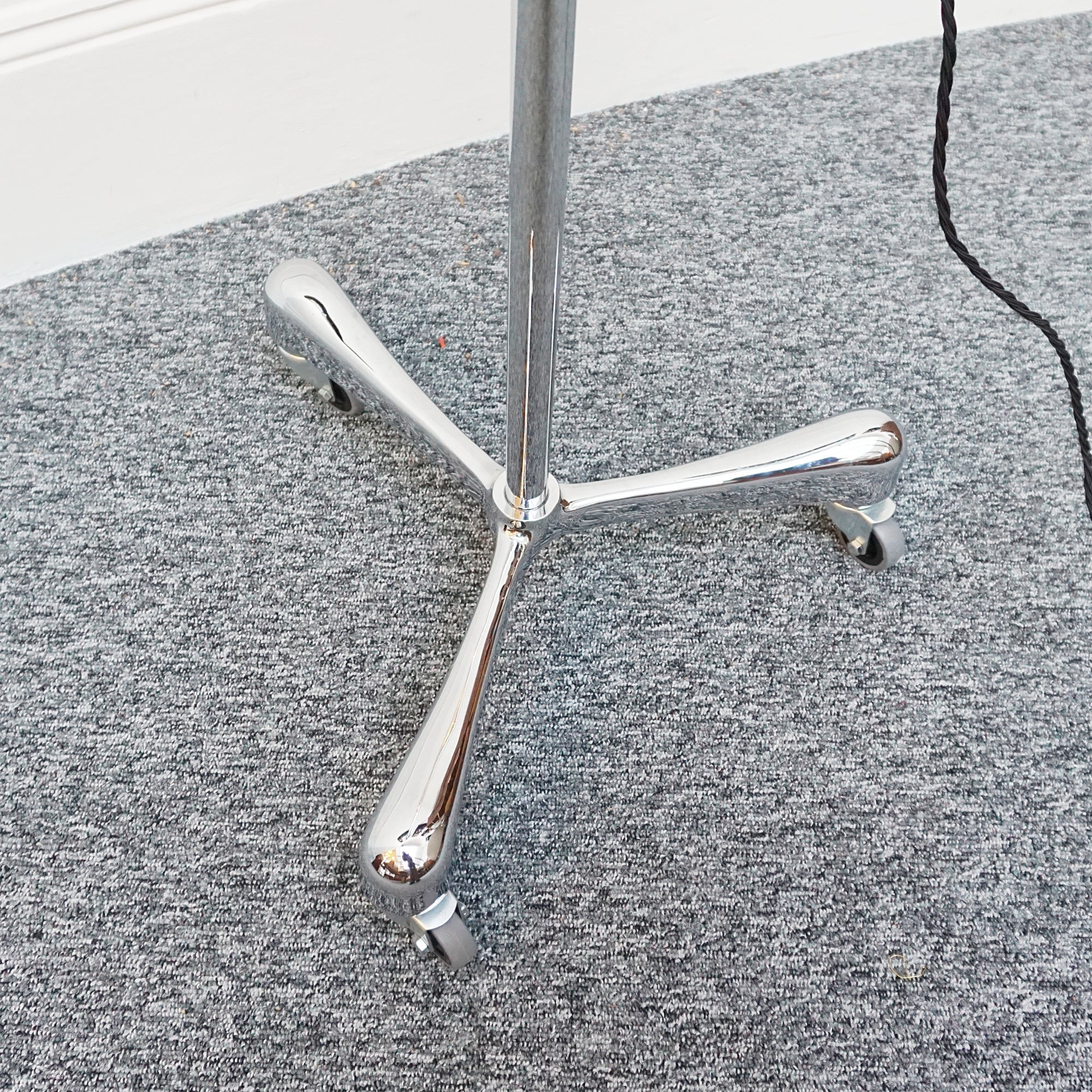 Counterpoise Art Deco Chrome Trolley Lamp. 1950s Lamp. - Jeroen Markies Art Deco