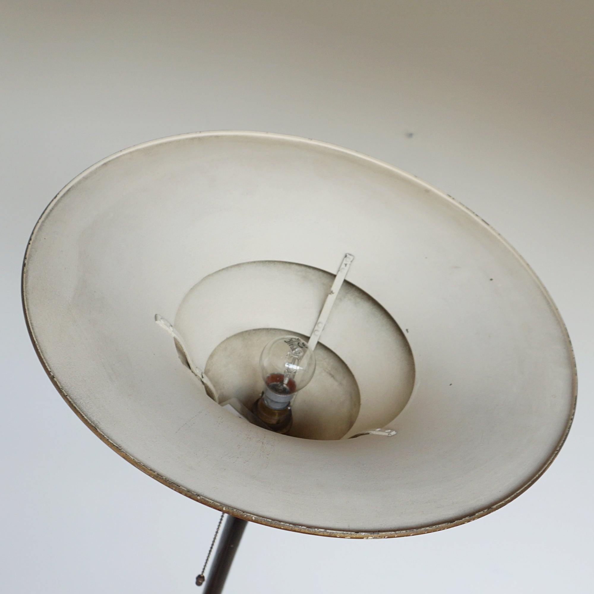 Brass and enamel French Art deco Uplighter Lamp 1930s - jeroen Markies Art Deco