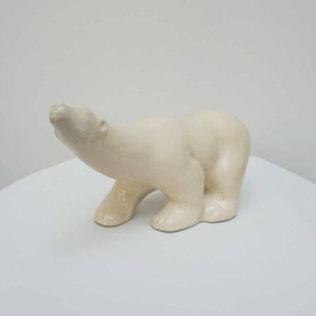Striding Polar Bear - Jeroen Markies Art Deco