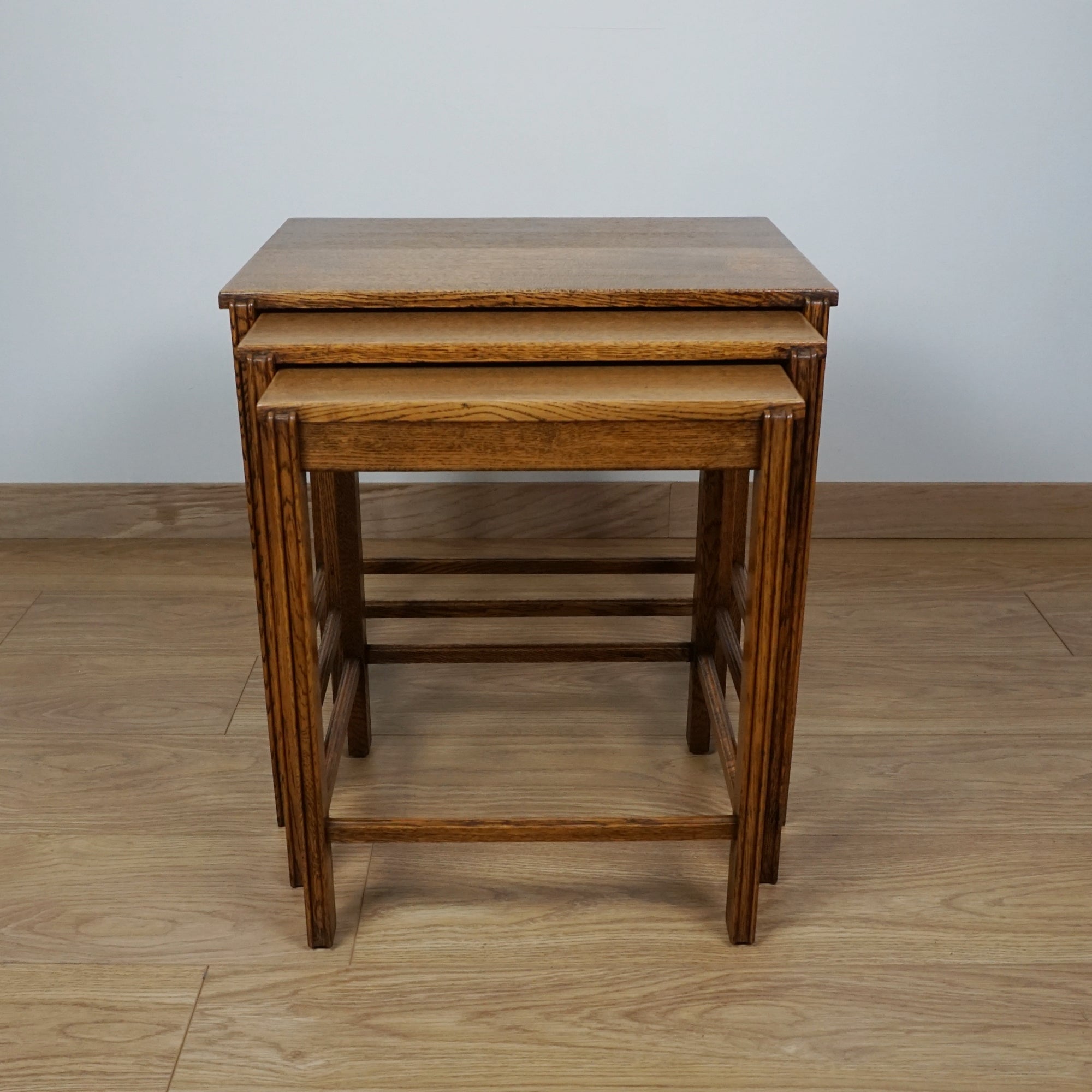Arts & Crafts Oak Nest of Tables - Jeroen Markies Art Deco
