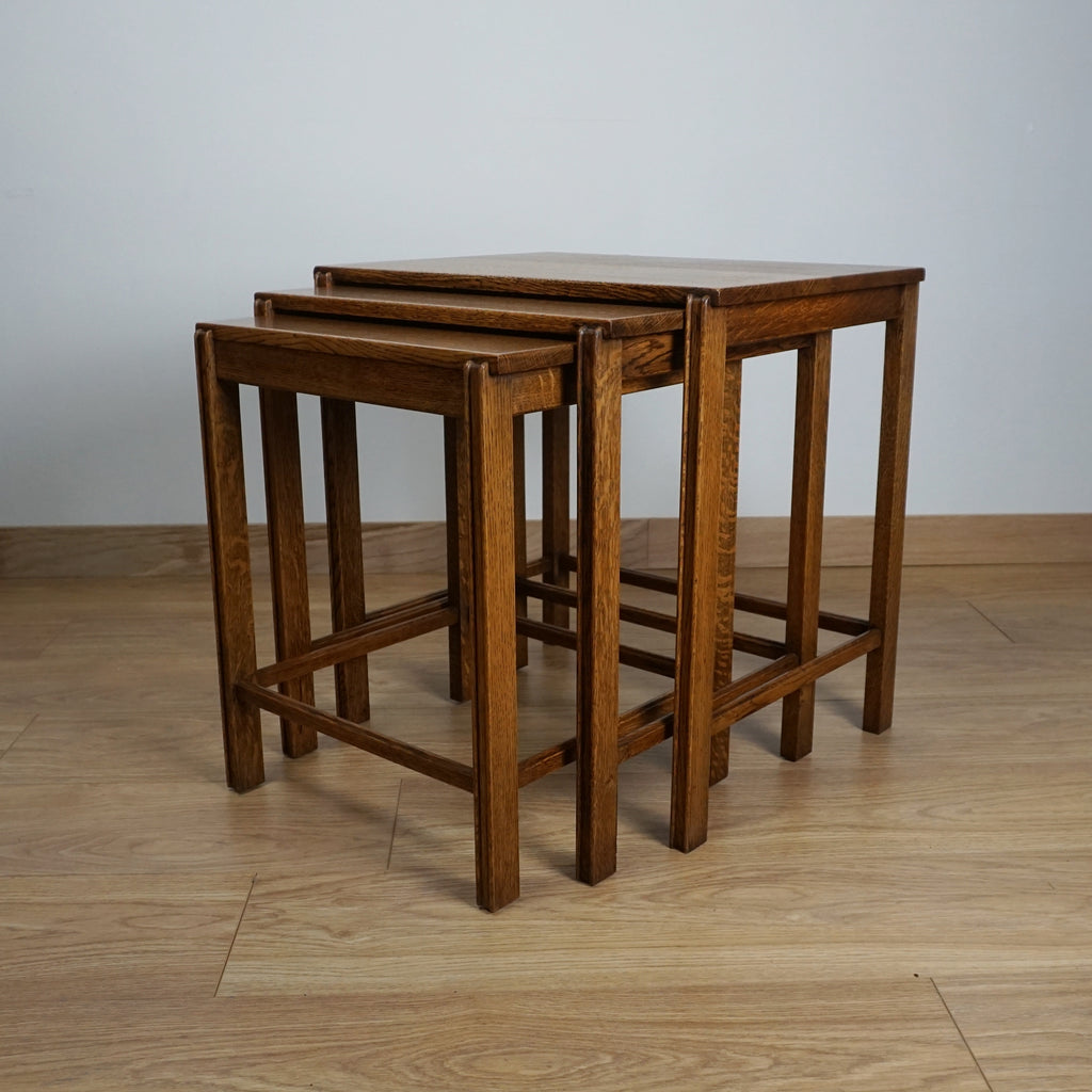 Arts & Crafts Oak Nest of Tables - Jeroen Markies Art Deco