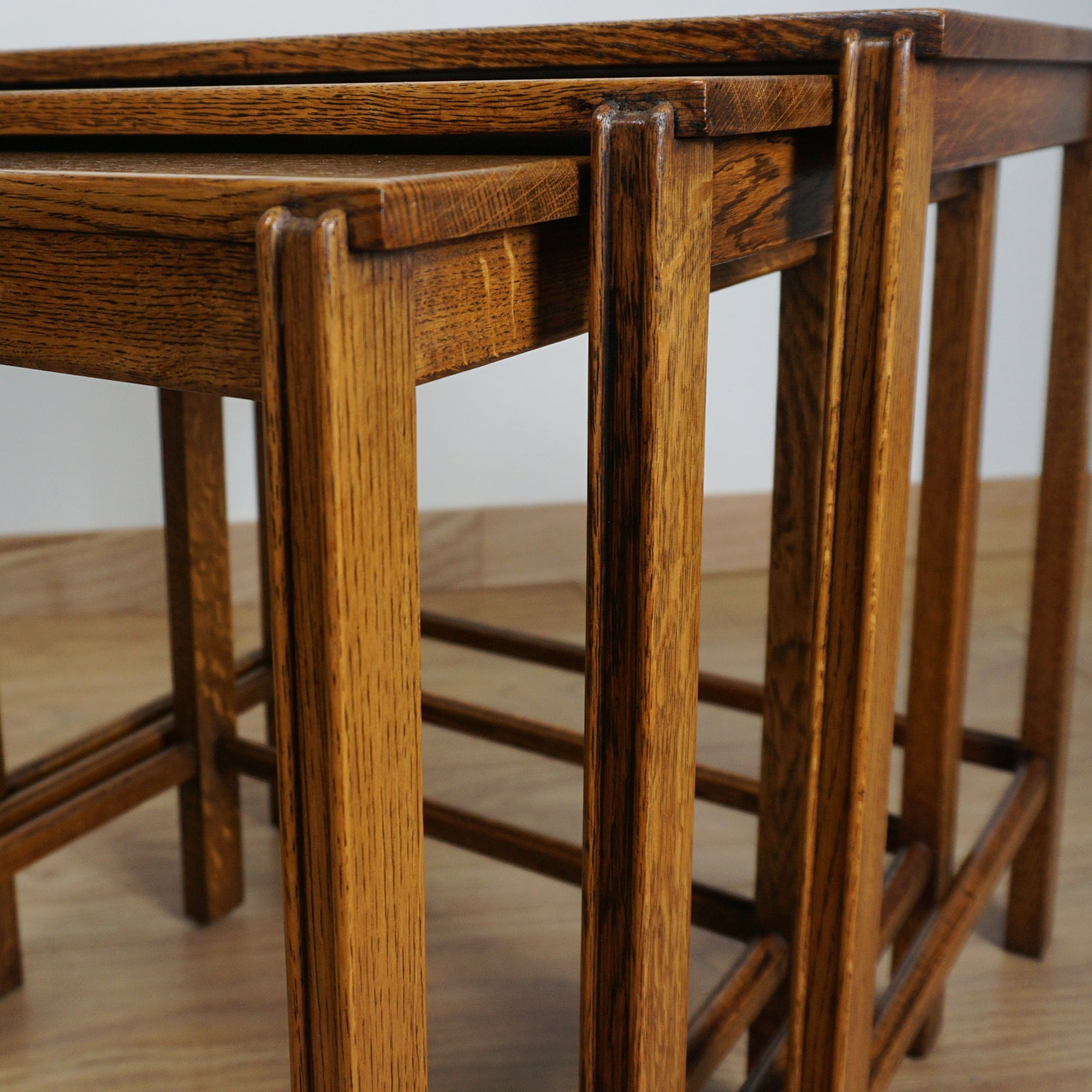 Arts & Crafts Oak Nest of Tables - Jeroen Markies Art Deco