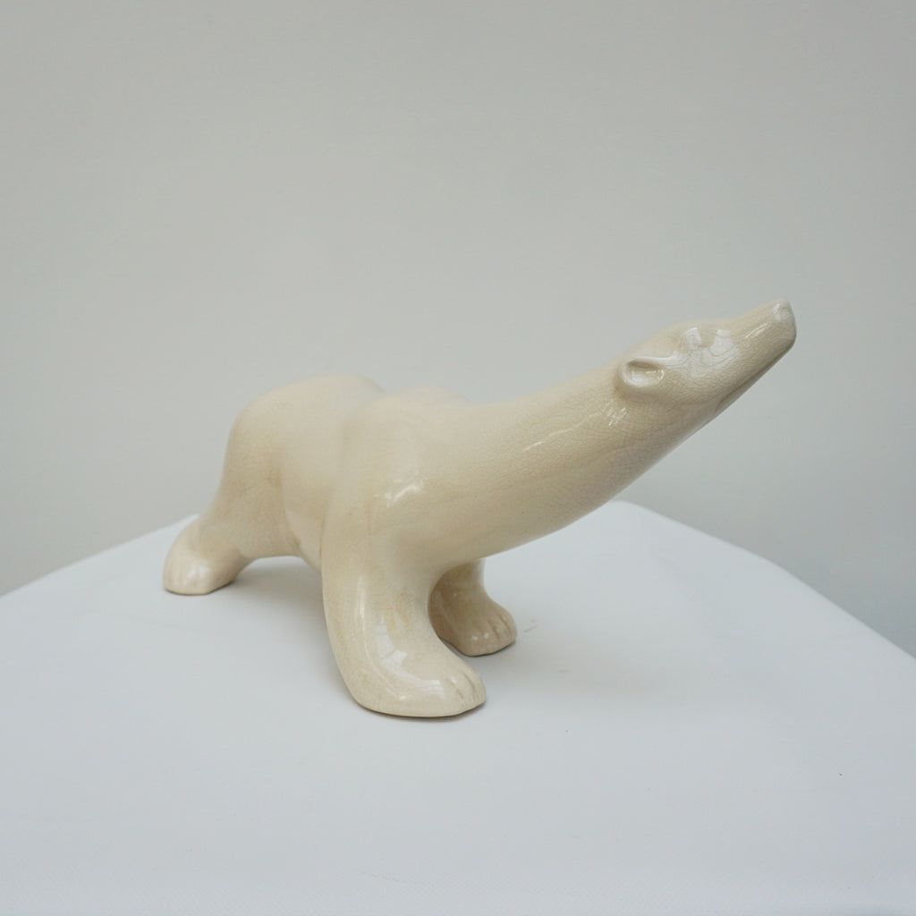 Striding Polar Bear - Jeroen Markies Art Deco