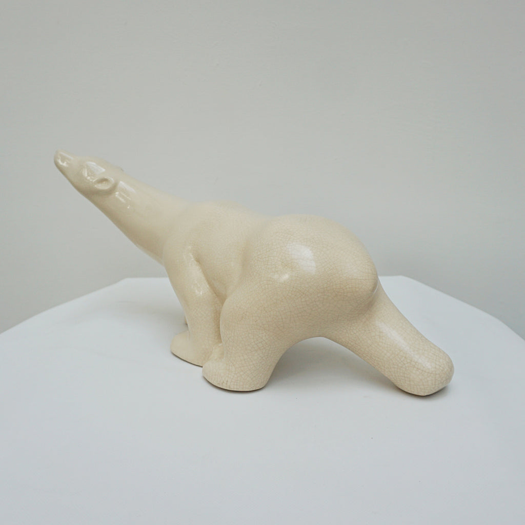 Striding Polar Bear - Jeroen Markies Art Deco