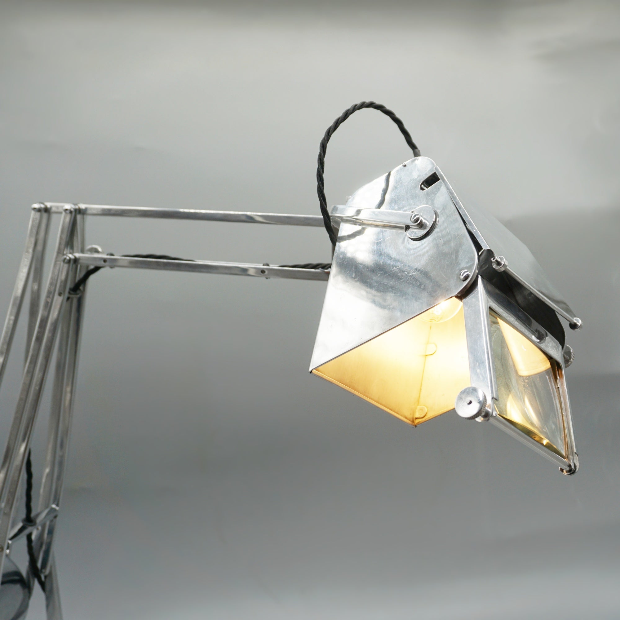 Long Reach Hadrill & Horstmann Pluslite Table Lamp - Jeroen Markies Art Deco