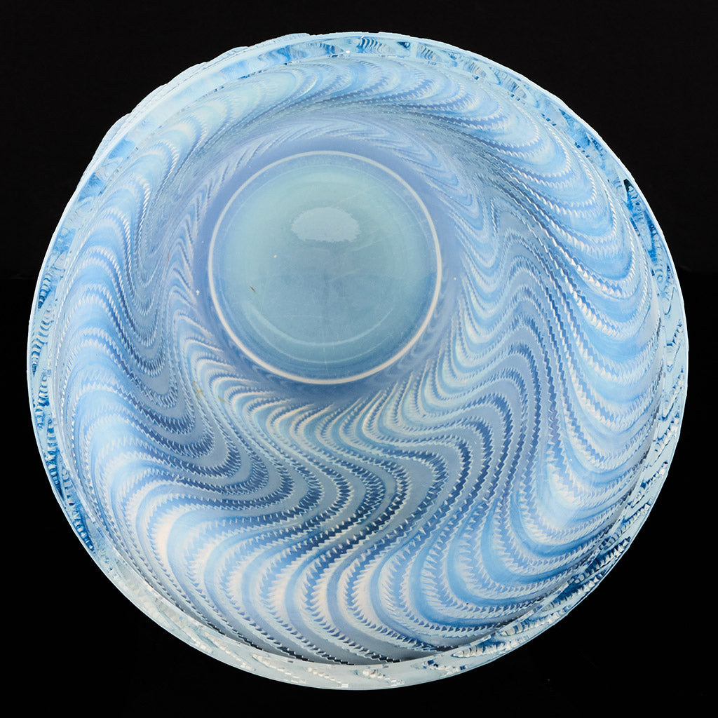 Actinia An Opalescent Glass Vase by Rene Lalique - Jeroen Markies Art Deco