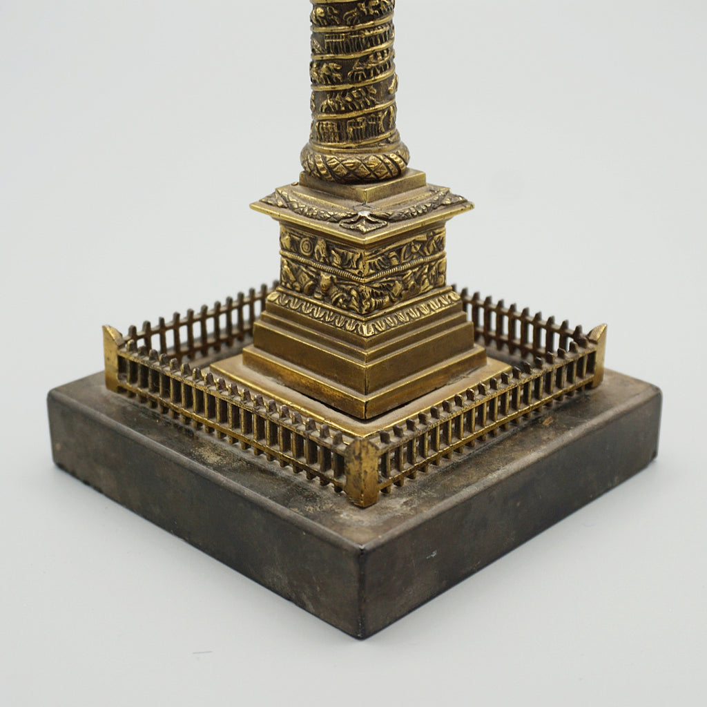 Grand Tour Model of the Colonne Vendome in Paris. Solid bronze over marble base - Jeroen Markies Art Deco