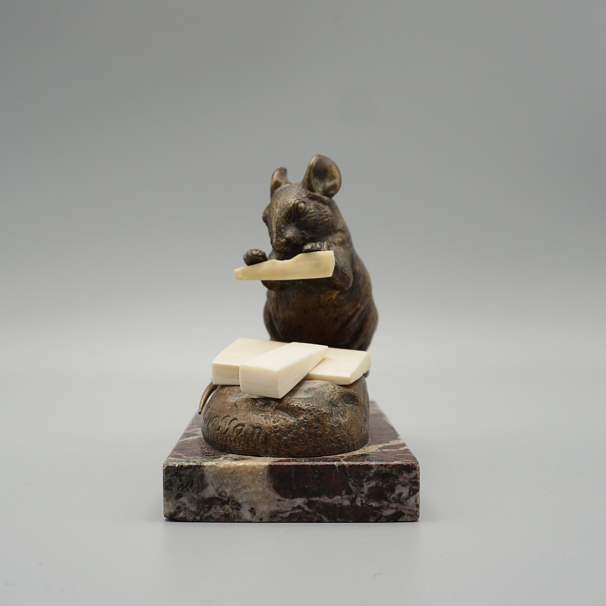 Masson Mouse with Cheese Bronze with Marble Base - Jeroen Markies Art Deco