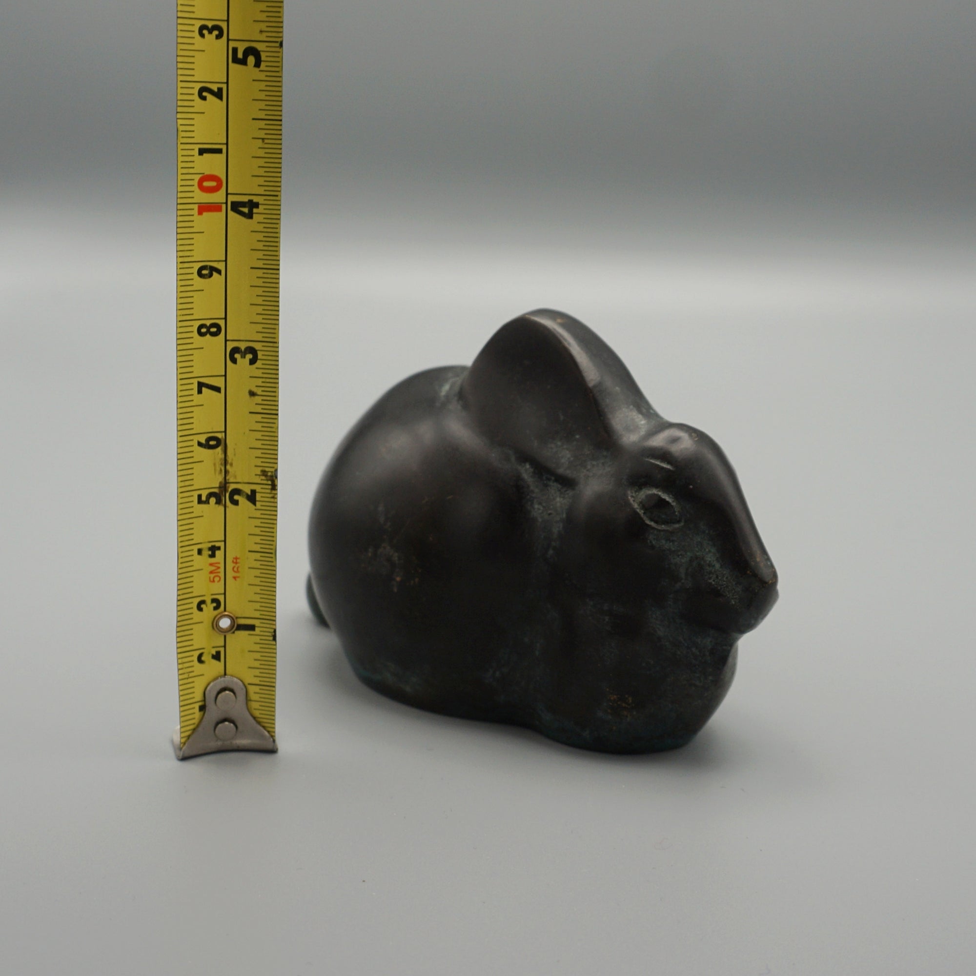 Early 20th Century Japanese Hand Cast Bronze Rabbit - Jeroen Markies Art Deco