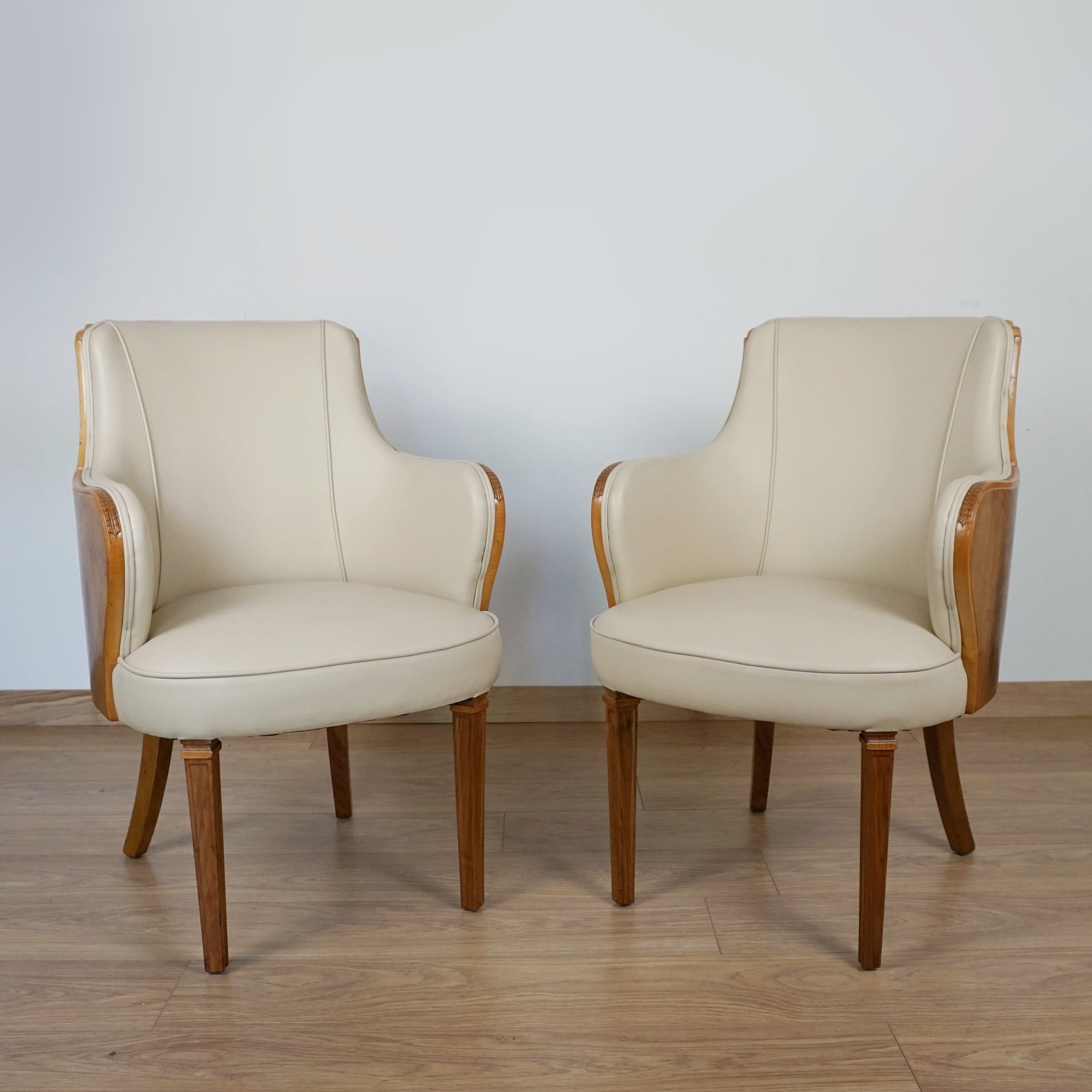 Pair of Walnut and Cream Leather Armchairs by Maurice Adams - Jeroen Markies Art Deco