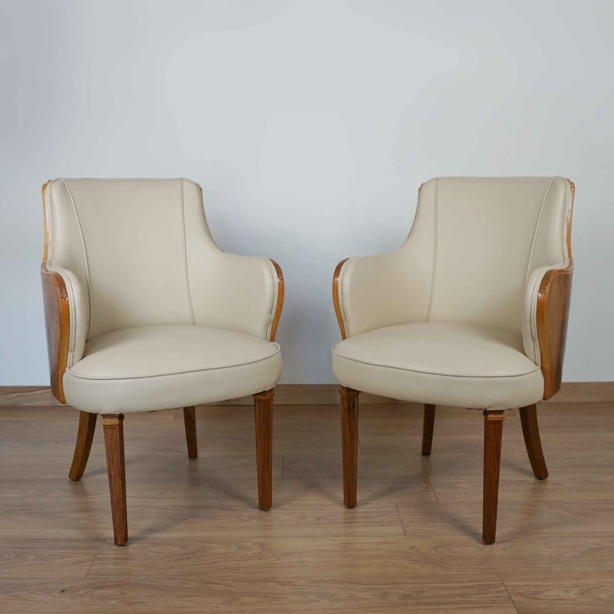 Pair of Walnut and Cream Leather Armchairs by Maurice Adams - Jeroen Markies Art Deco
