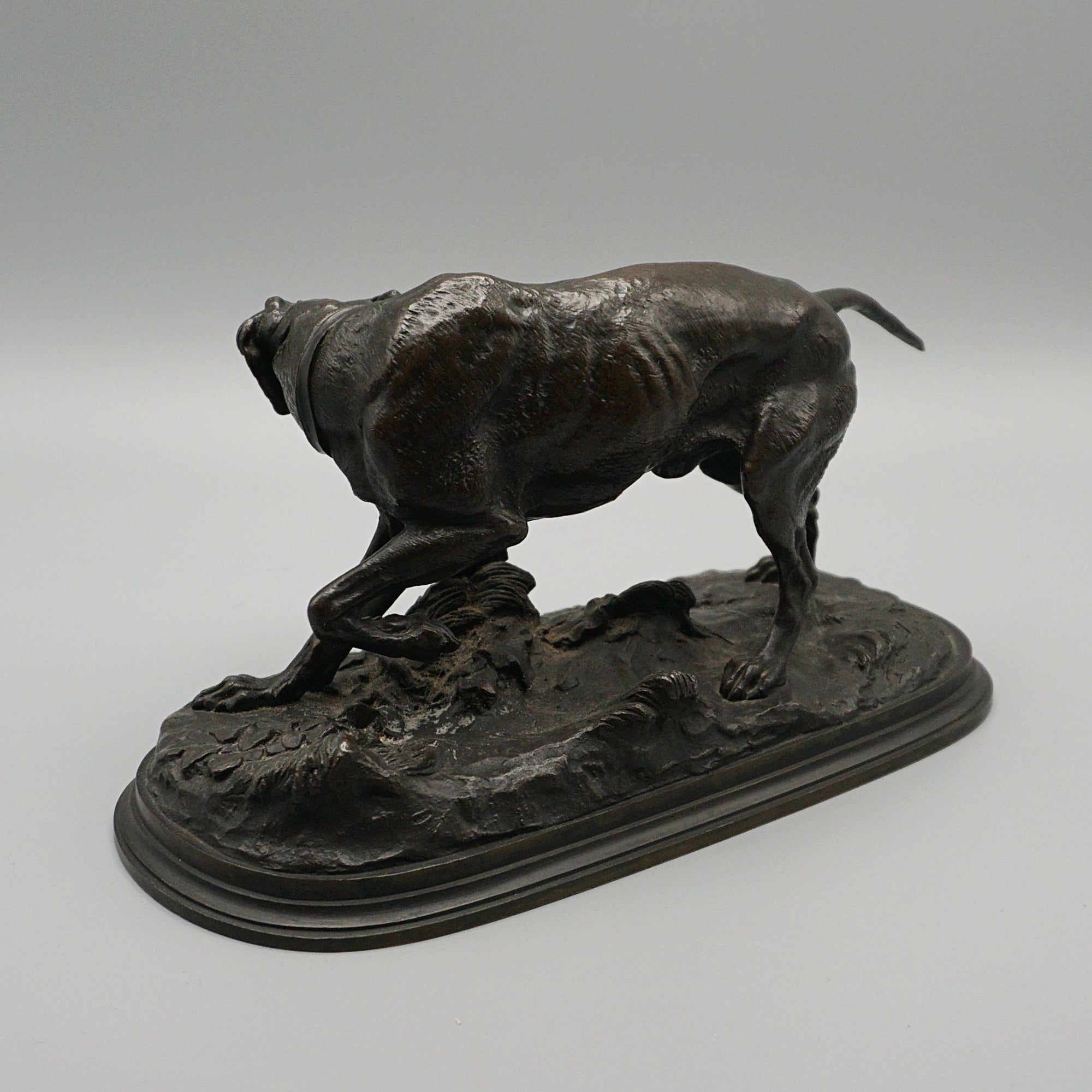 A late Victorian Bronze Pointer by Pierre Jules Mene (1810-1879), hunting/ hound dog, animalia - Jeroen Markies Art Deco 