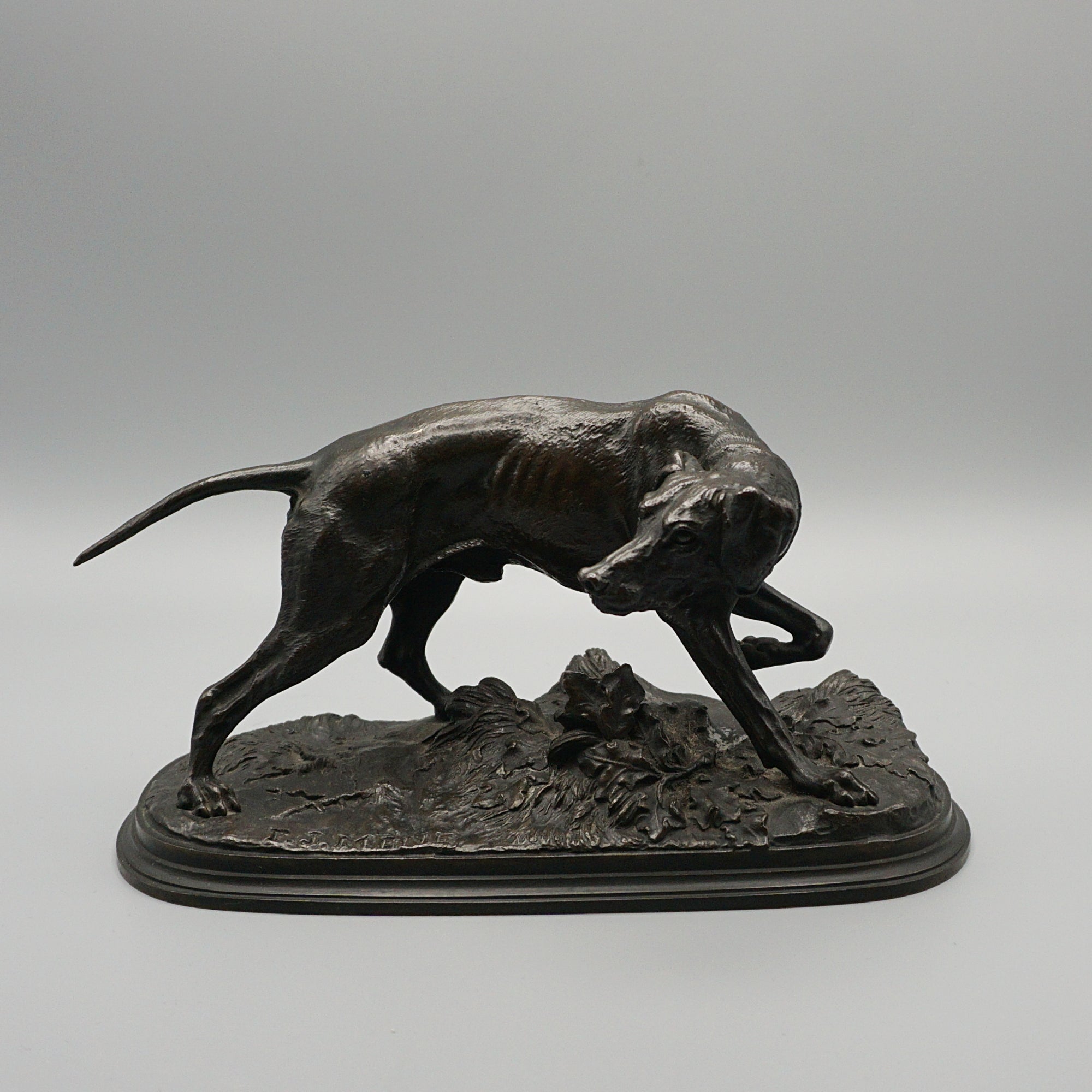 A late Victorian Bronze Pointer by Pierre Jules Mene (1810-1879), hunting/ hound dog, animalia - Jeroen Markies Art Deco 