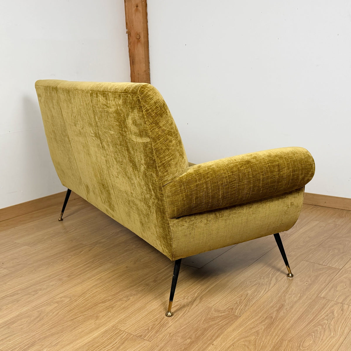 Gigi Radice for Minotti Mid-Century Italian Sofa - Markies Antiques Ltd