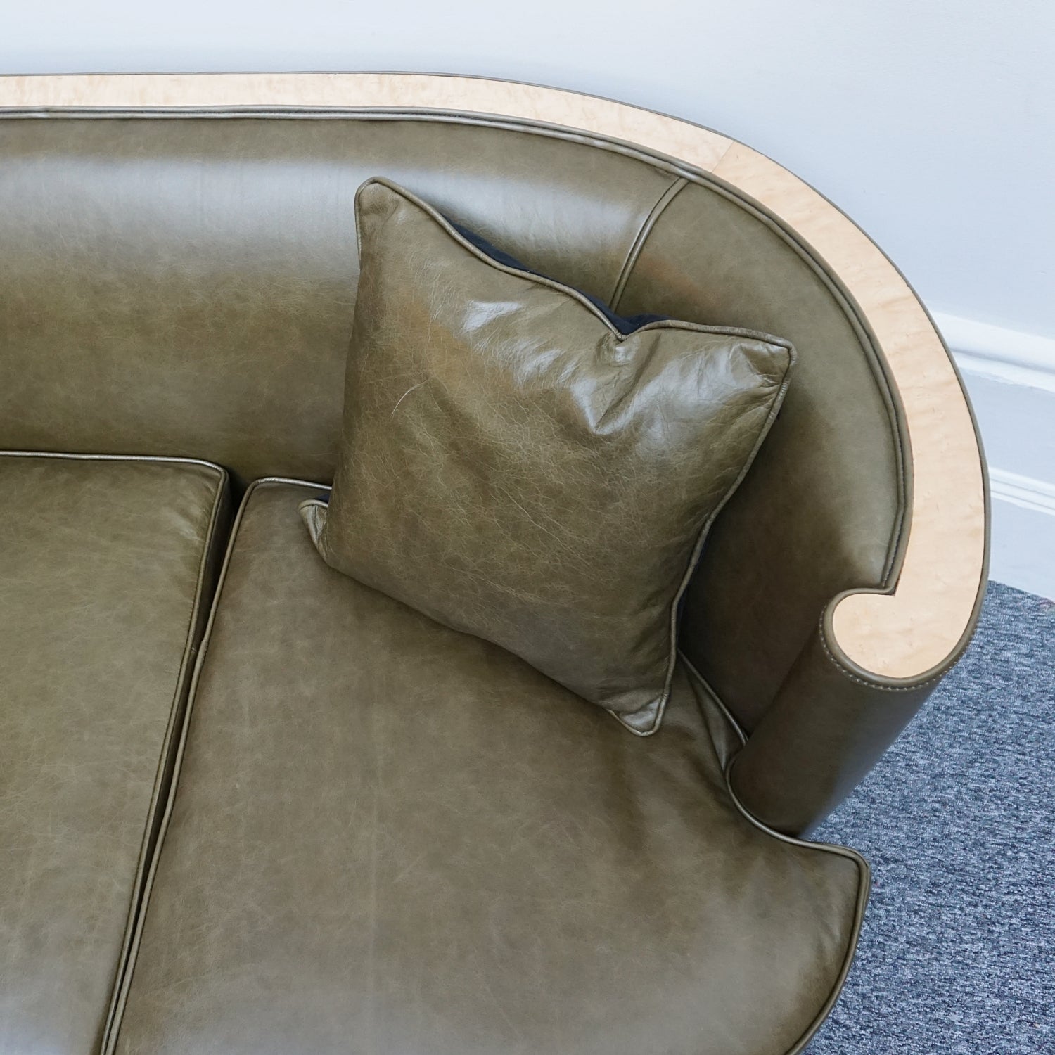 An Art Deco three seat sofa by Maurice Adams - Jeroen Markies Art Deco