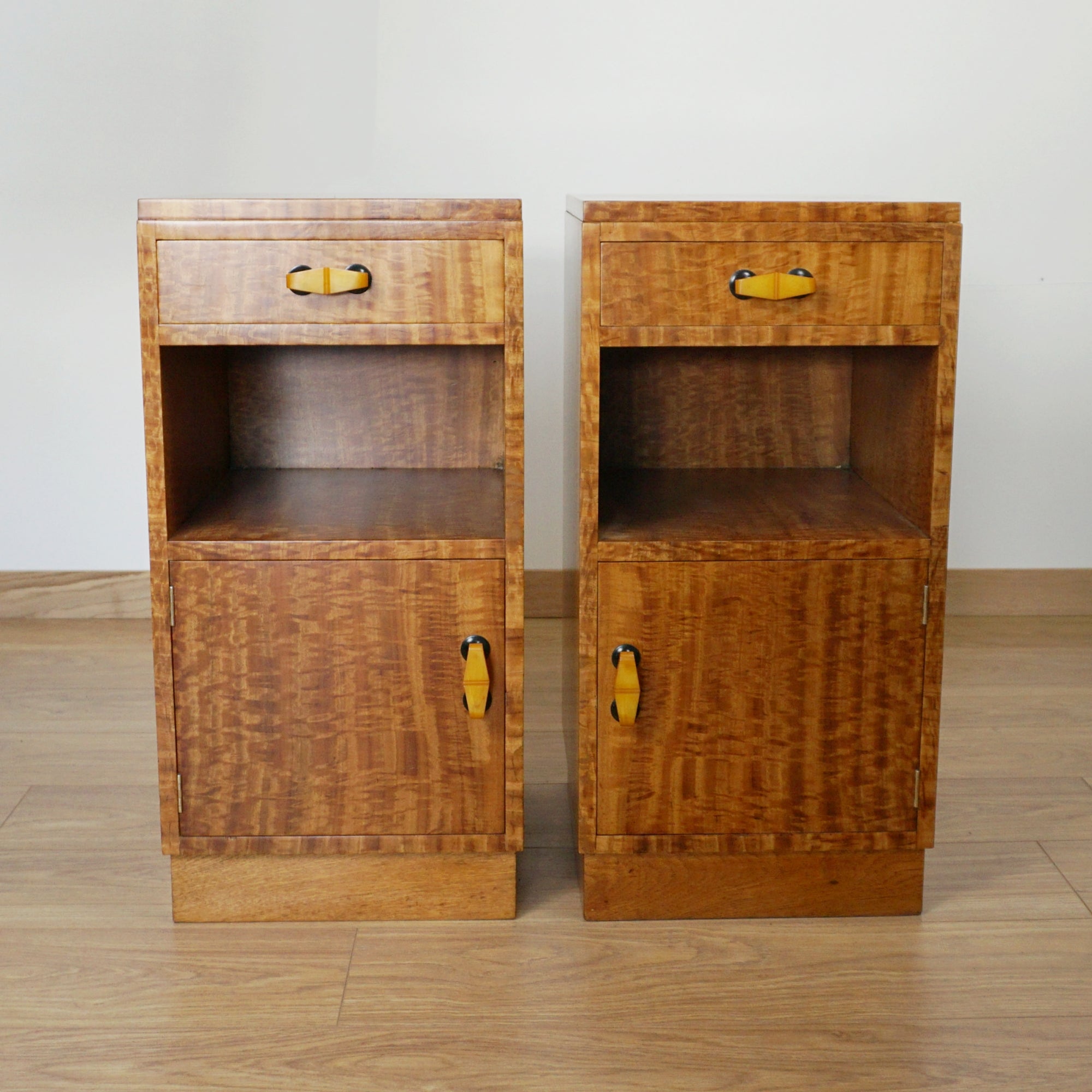 Pair of Art Deco Bedside Cabinets - Jeroen Markies Art Deco