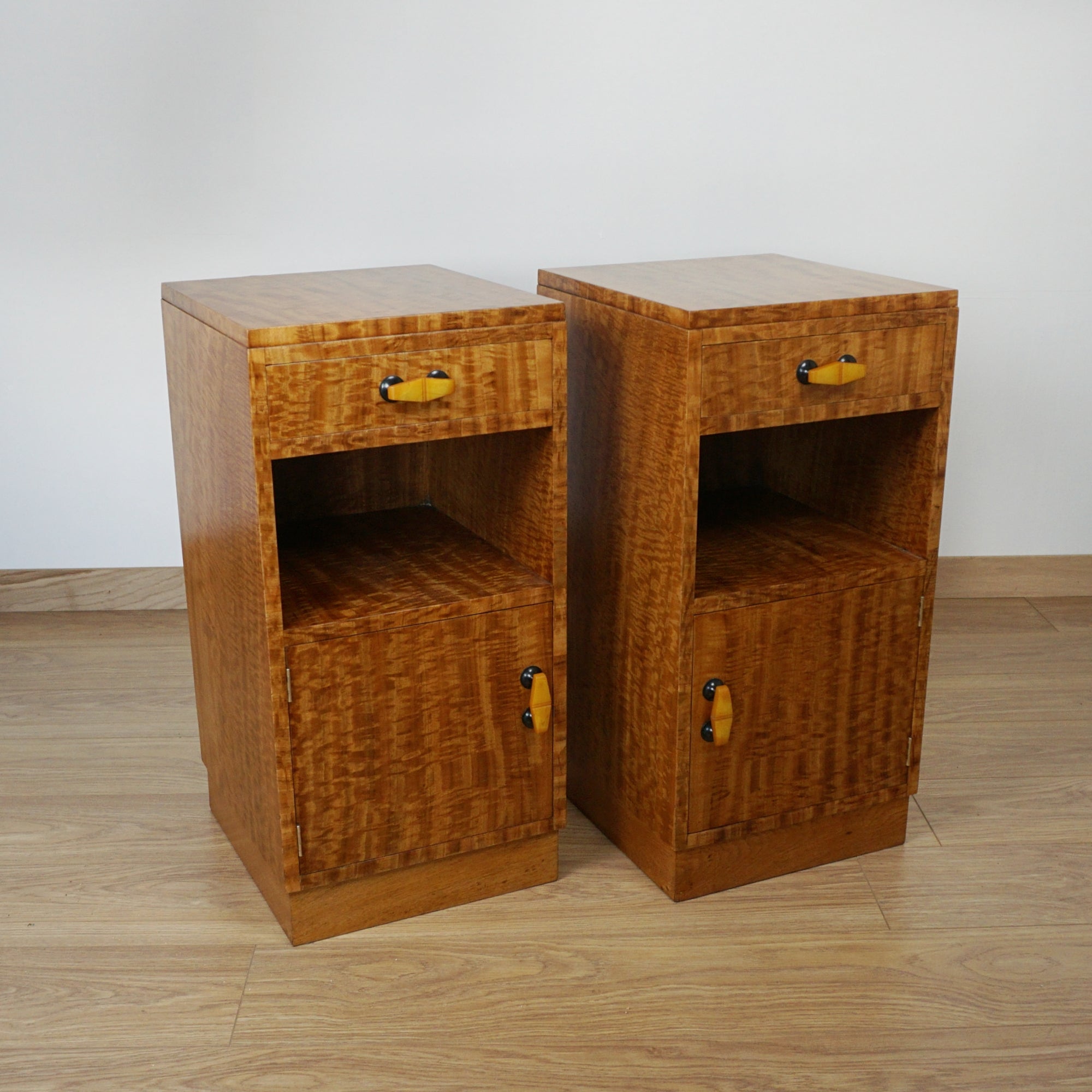 Pair of Art Deco Bedside Cabinets - Jeroen Markies Art Deco