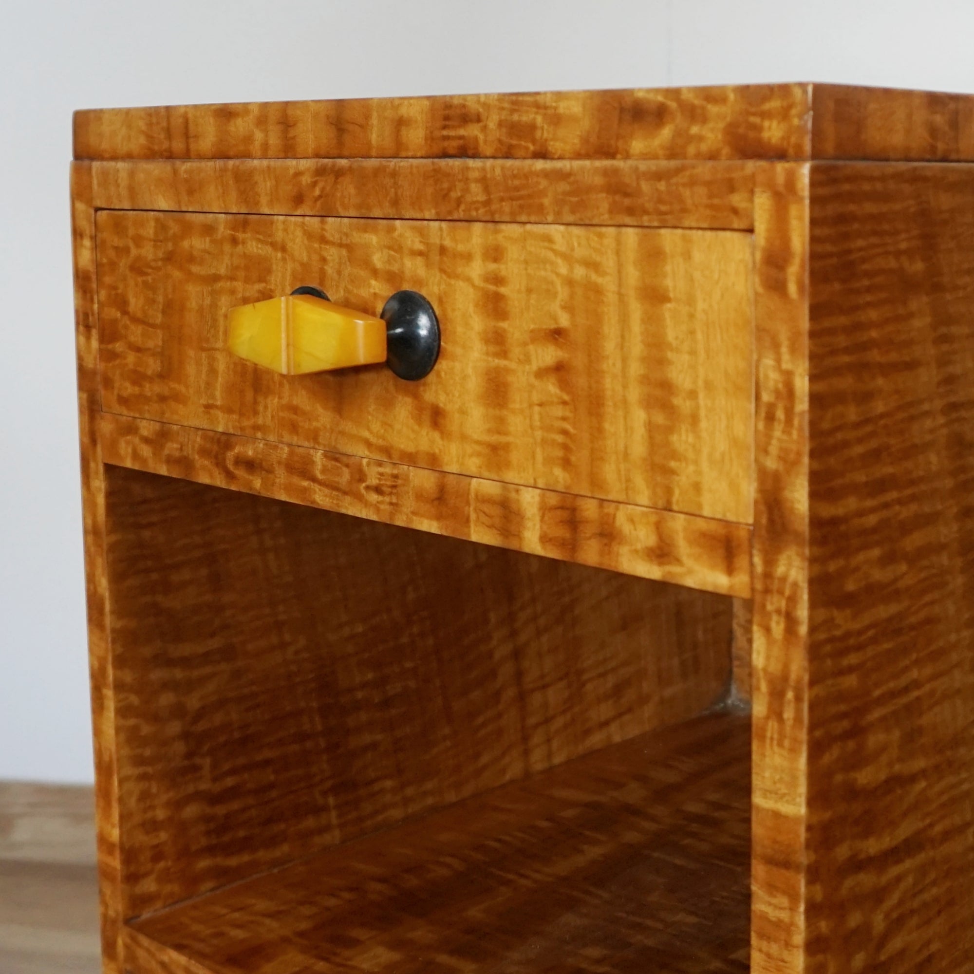 Pair of Art Deco Bedside Cabinets - Jeroen Markies Art Deco