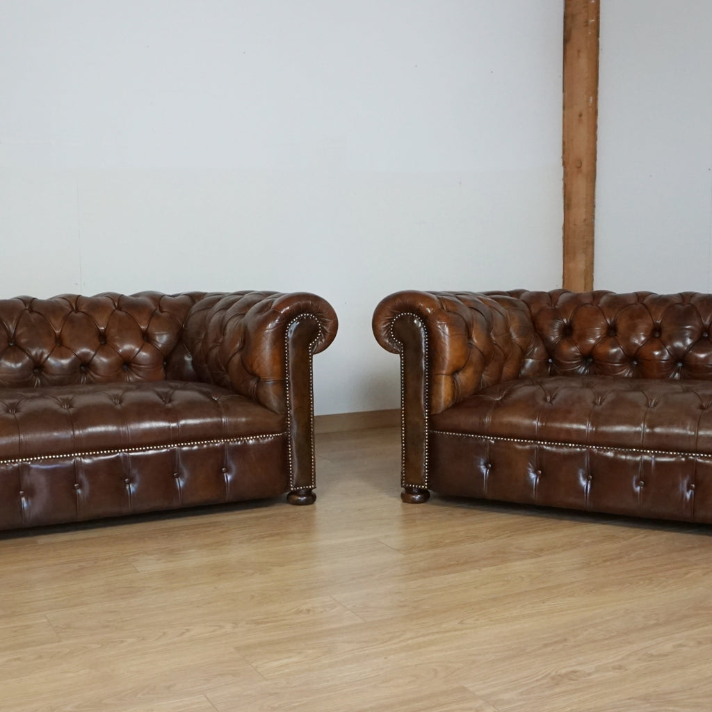 Pair of 1920's Leather upholstered chesterfield sofa's - Jeroen Markies Art Deco