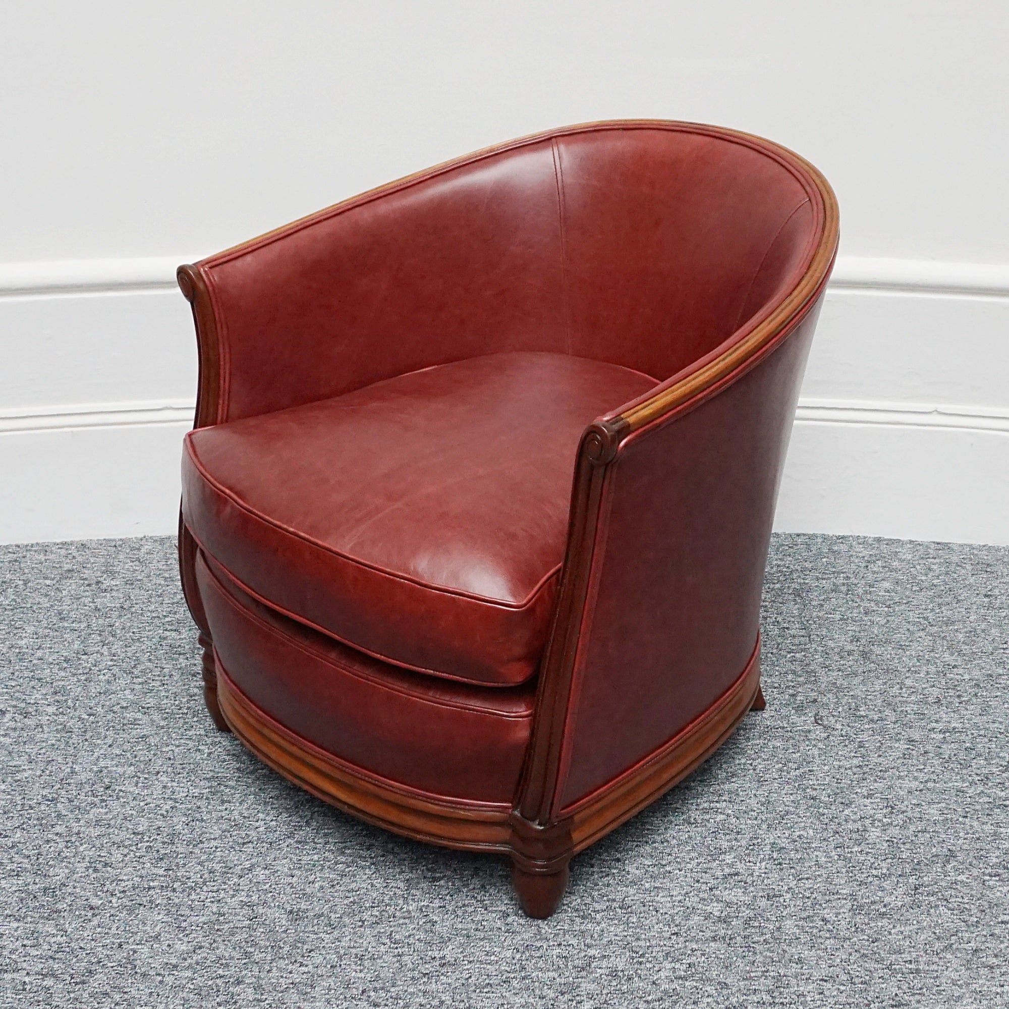 Vintage Art Deco Red Leather Club Chairs - Jeroen Markies Art Deco