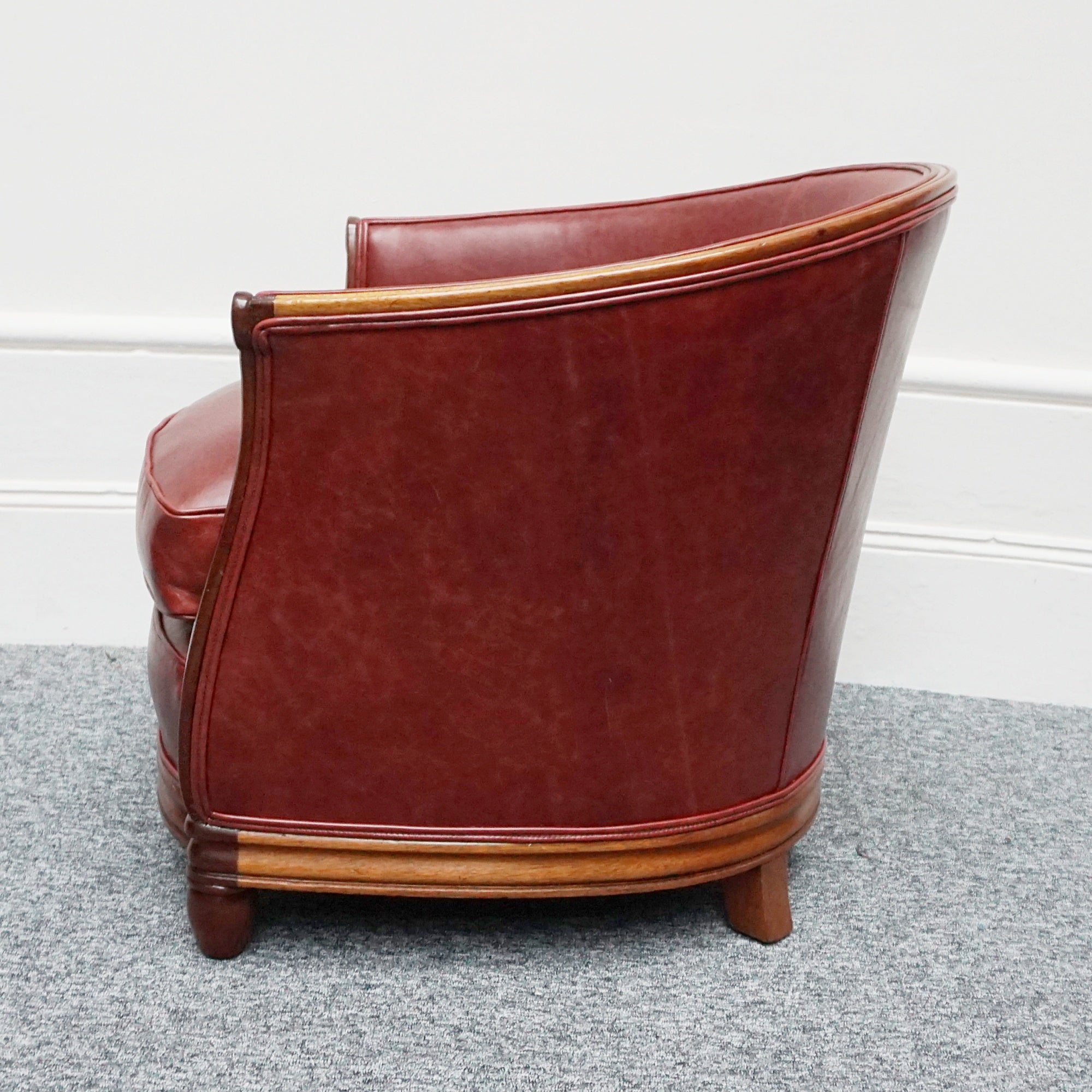 Vintage Art Deco Red Leather Club Chairs - Jeroen Markies Art Deco