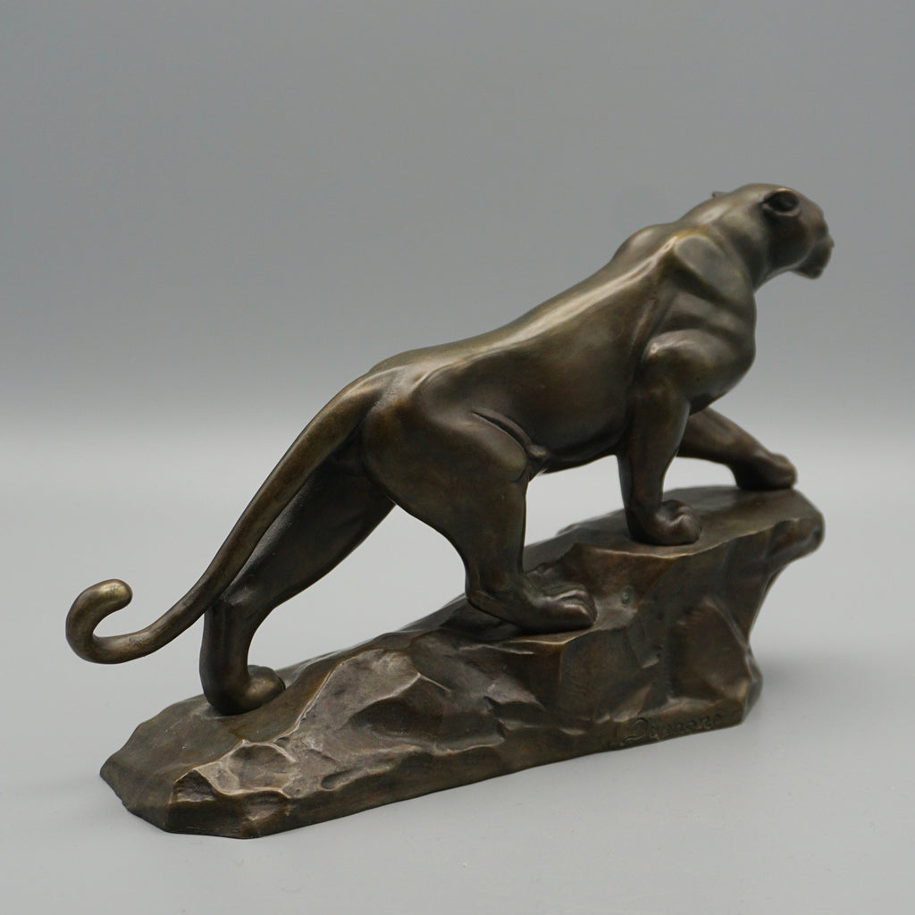 An Art Deco bronze sculpture of a striding panther by Arthur Dupagne - Jeroen Markies Art Deco