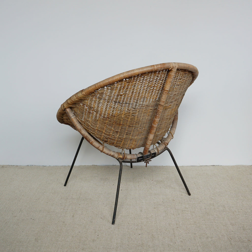 Picasso's Wicker Armchair from Galarie Madoura. Artists Chair, Mid Century Furniture. 1960's Paris - Jeroen Markies Art Deco