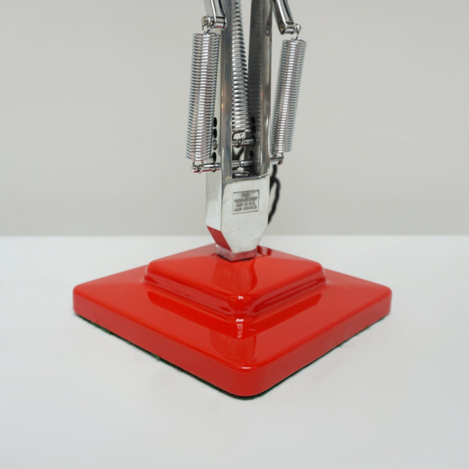 Anglepoise desk Lamp Red - Jeroen Markies Art Deco