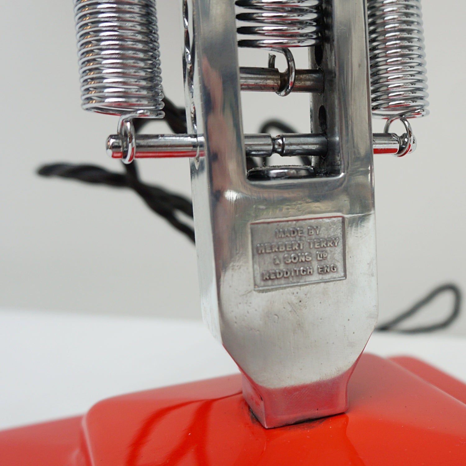 Anglepoise desk Lamp Red - Jeroen Markies Art Deco