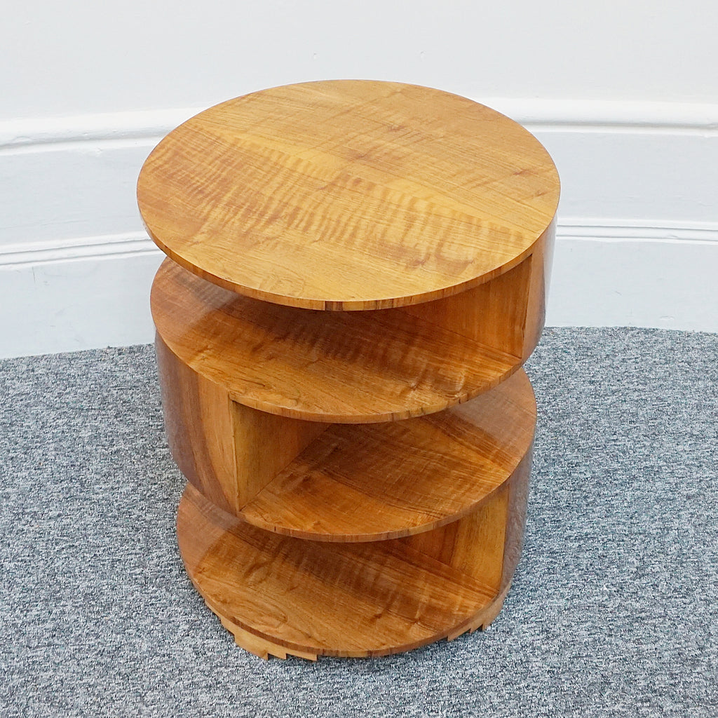 Art Deco Library Table. 1930's side table. Figured walnut Art Deco - Jeroen Markies Art Deco