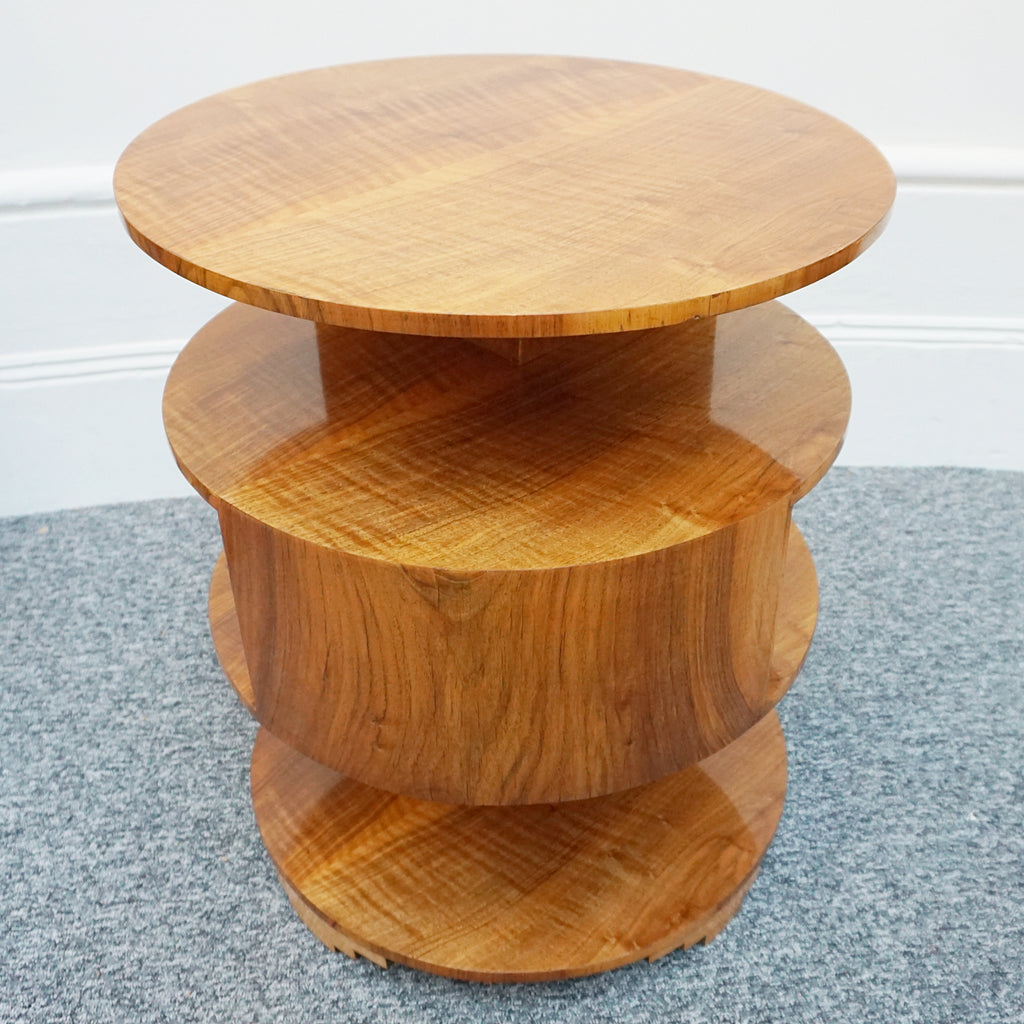Art Deco Library Table. 1930's side table. Figured walnut Art Deco - Jeroen Markies Art Deco