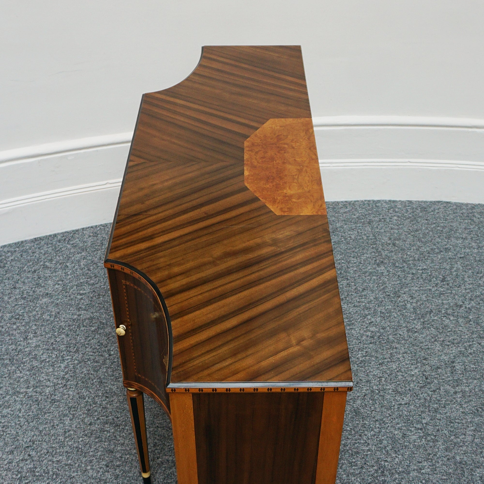 Sideboard
