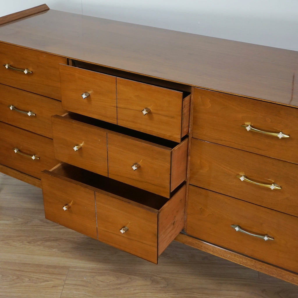 Mid-Century Walnut 'Auburn' Sideboard by Kent Coffey - Jeroen Markies Art Deco