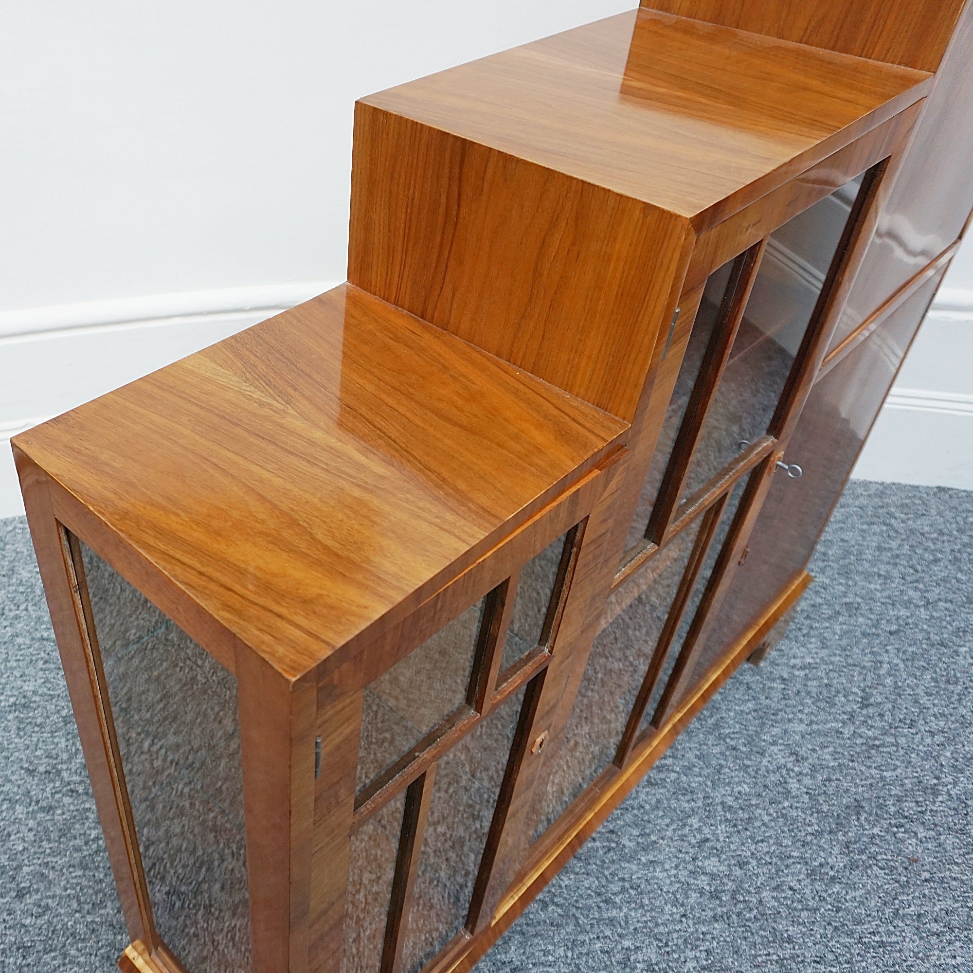 Vintage Art Deco Skyscraper Bookcase - Jeroen Markies Art Deco