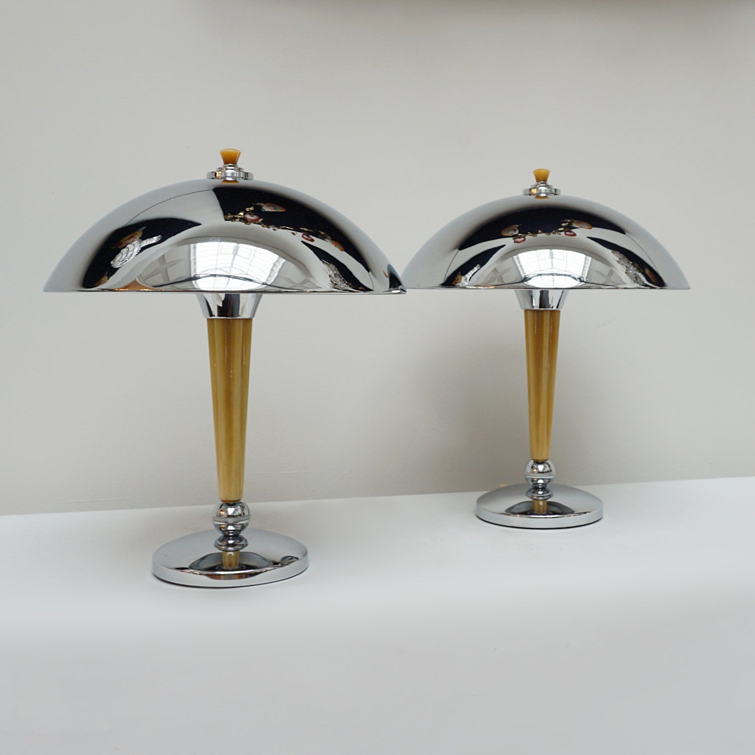 A pair of Art Deco style dome lamps - Jeroen Markies Art Deco