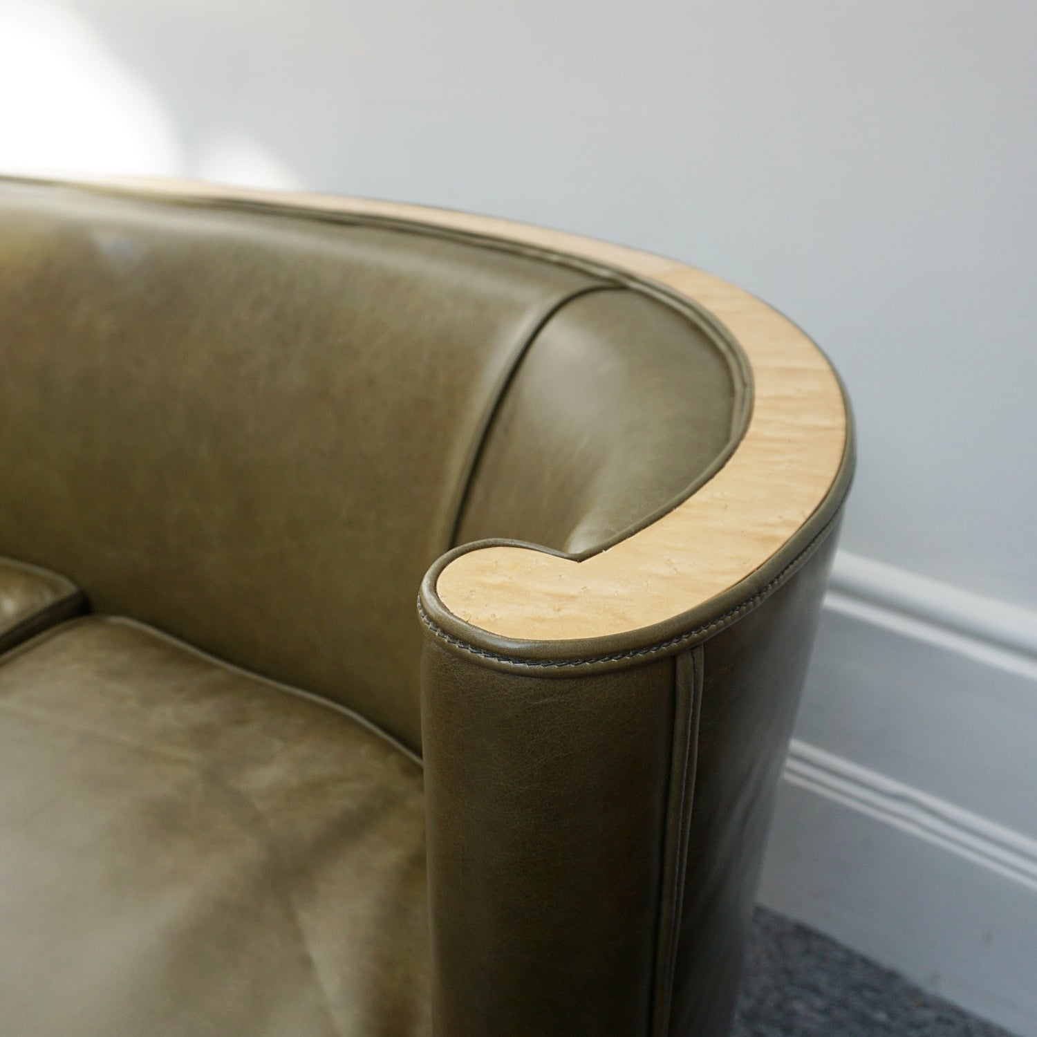 An Art Deco three seat sofa by Maurice Adams - Jeroen Markies Art Deco