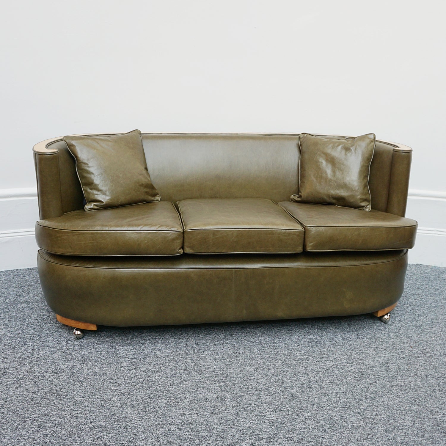 An Art Deco three seat sofa by Maurice Adams - Jeroen Markies Art Deco