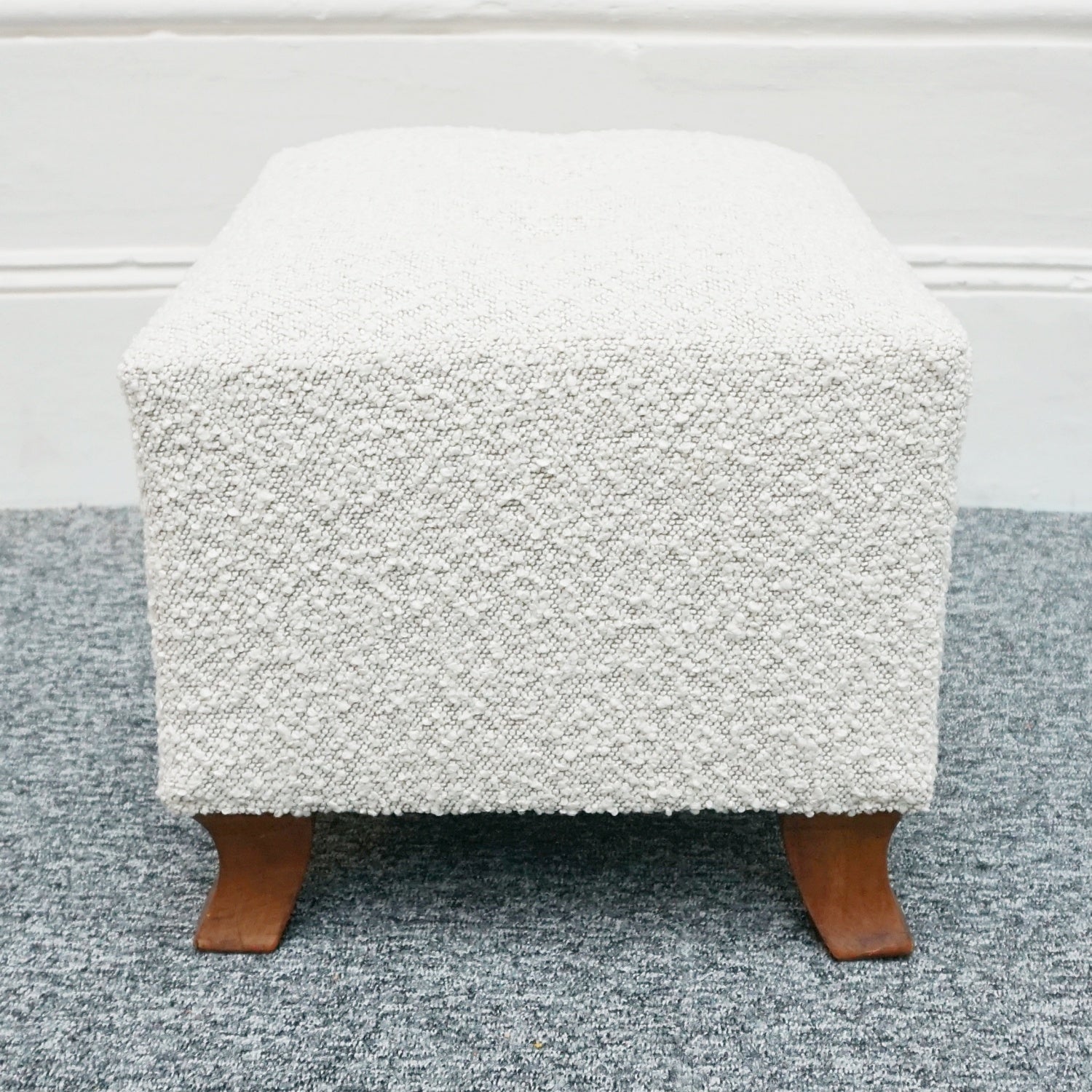 Vintage Italian 1950's Footstools in white boucle - Jeroen Markies Art Deco