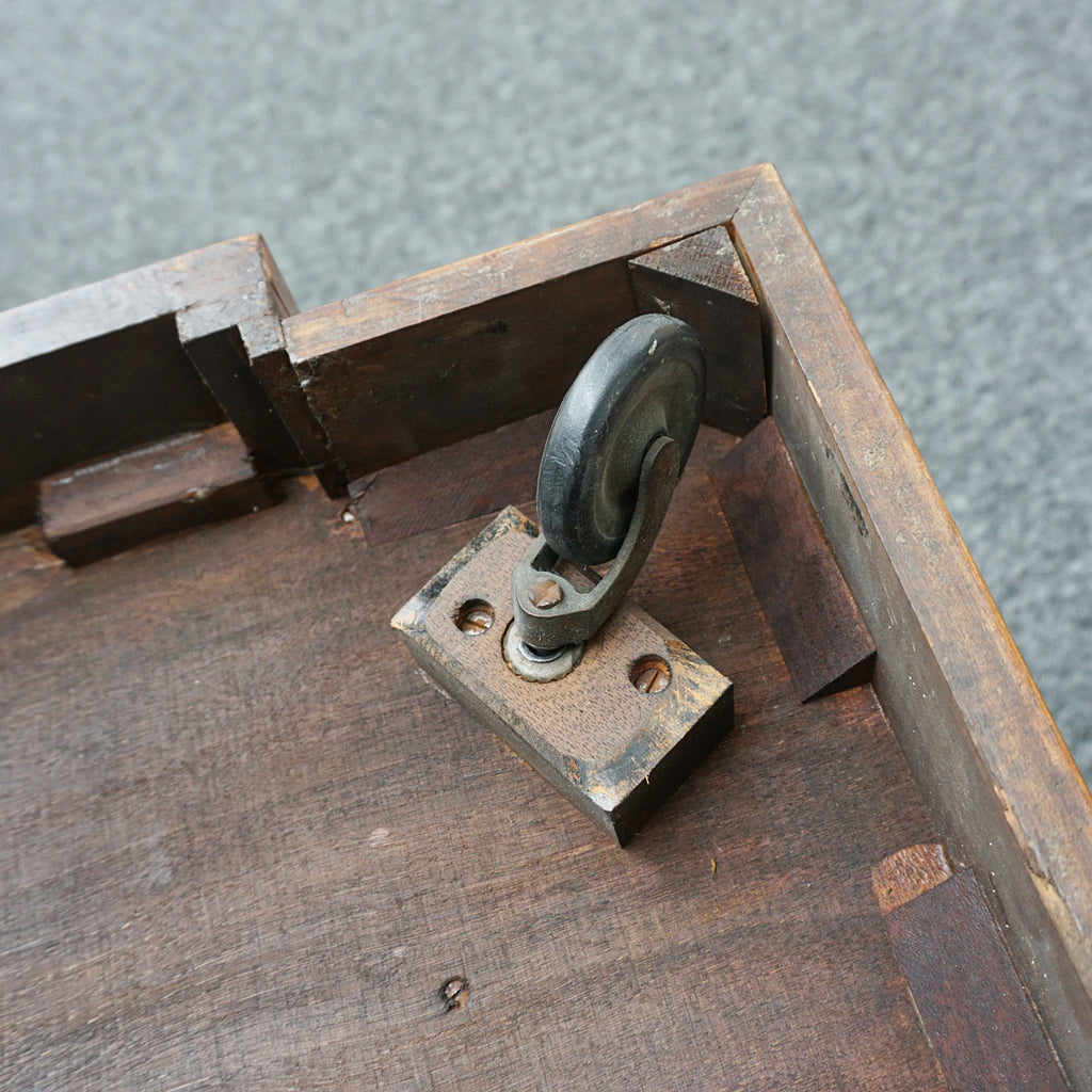An Art Deco library table by Maple & Co - Jeroen Markies Art Deco