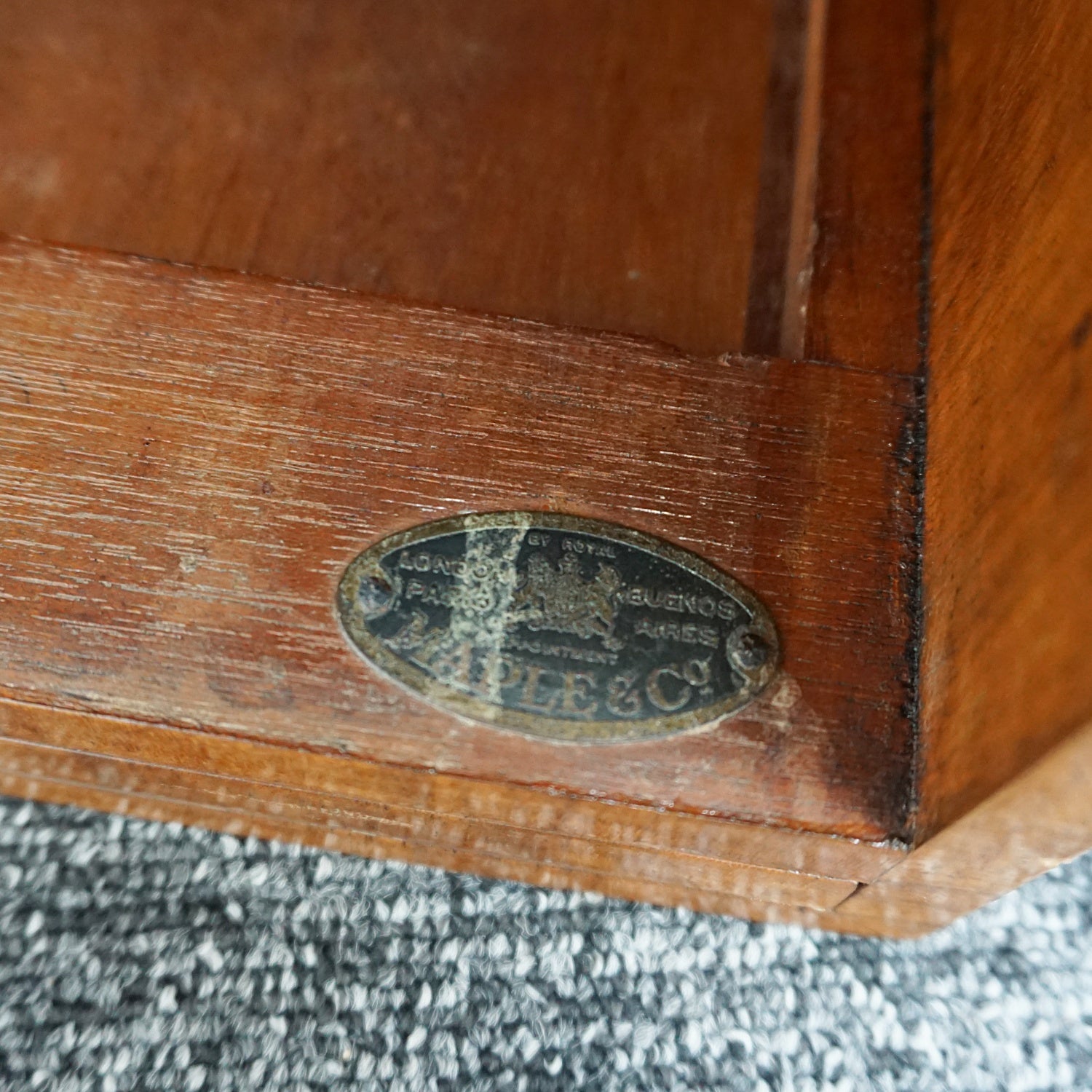 An Art Deco library table by Maple & Co - Jeroen Markies Art Deco