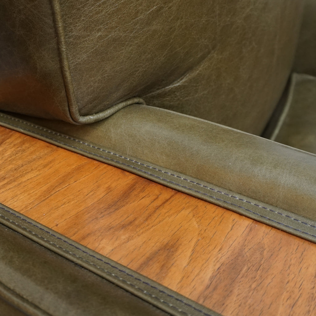 Vintage Art Deco Tank Armchairs in Green Leather with Walnut Show Wood - Jeroen Markies Art Deco