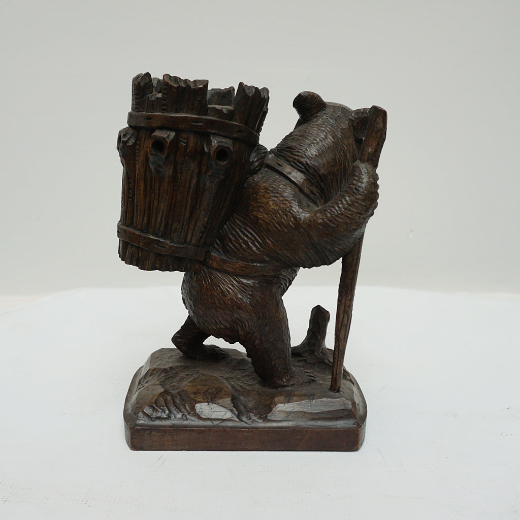 A Black Forest carved walking bear - Jeroen Markies Art Deco