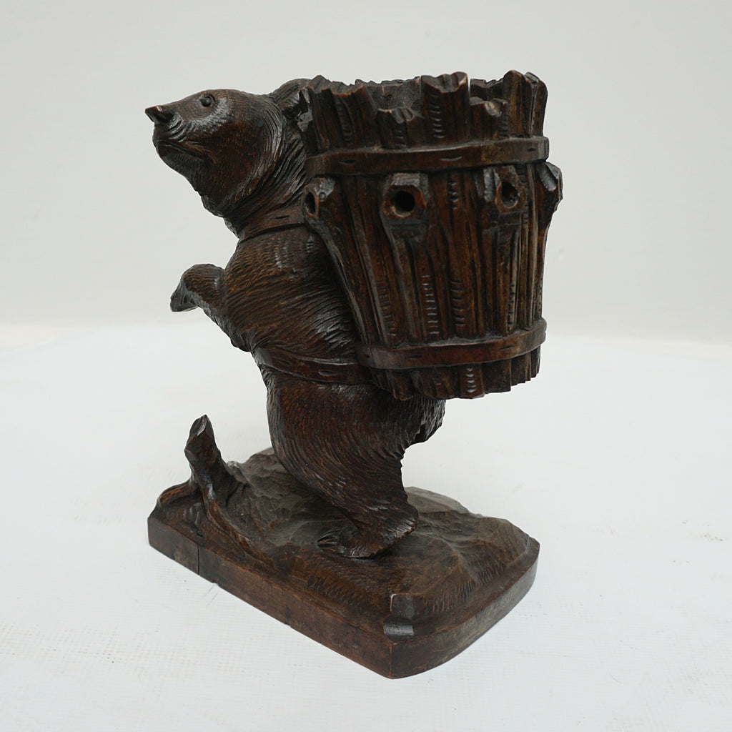 A Black Forest carved walking bear - Jeroen Markies Art Deco
