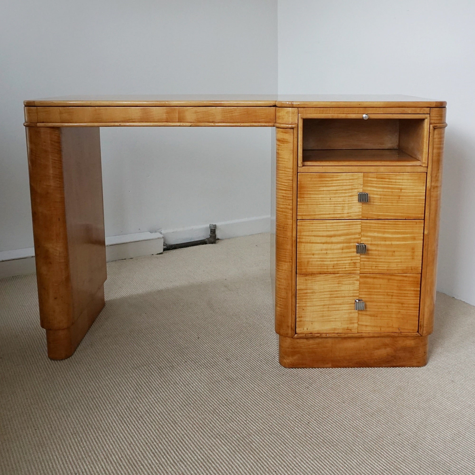 Vintage Art Deco Writing Desk with Satin Birch Veneered on Solid Mahogany - Jeroen Markies Art Deco