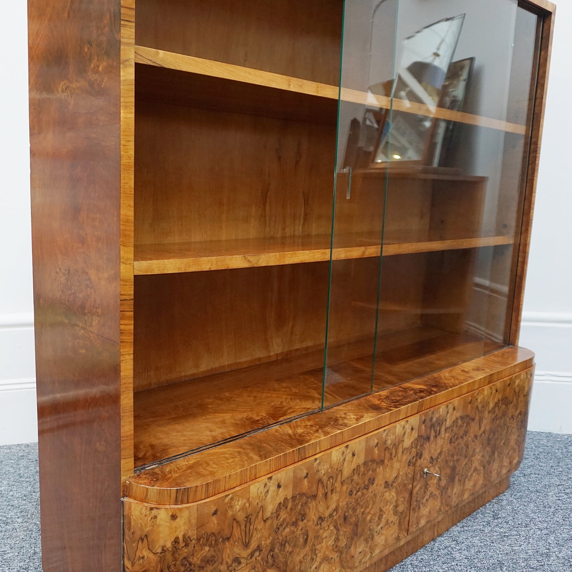 Original Walnut Art Deco Bookcase - Jeroen Markies Art Deco