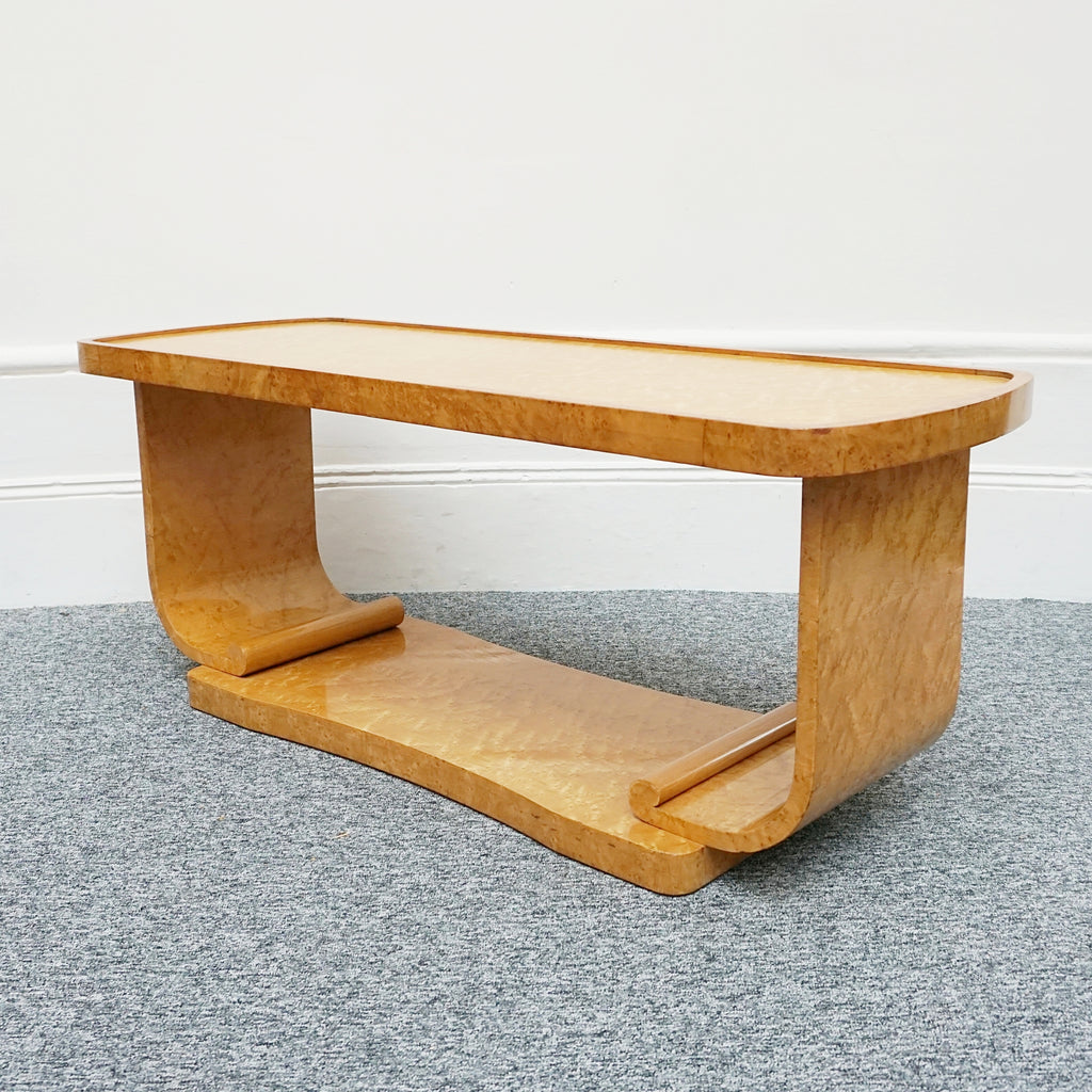 Art Deco Birdseye Maple coffee table. 1930s Coffee table. Harry & Lou Epstein - Jeroen Markies Art Deco