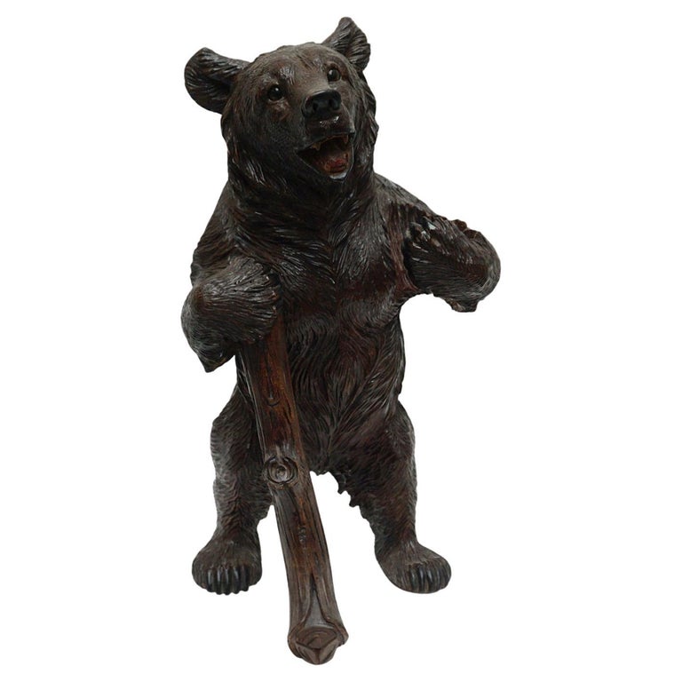A Black Forest carved bear - Jeroen Markies Art Deco