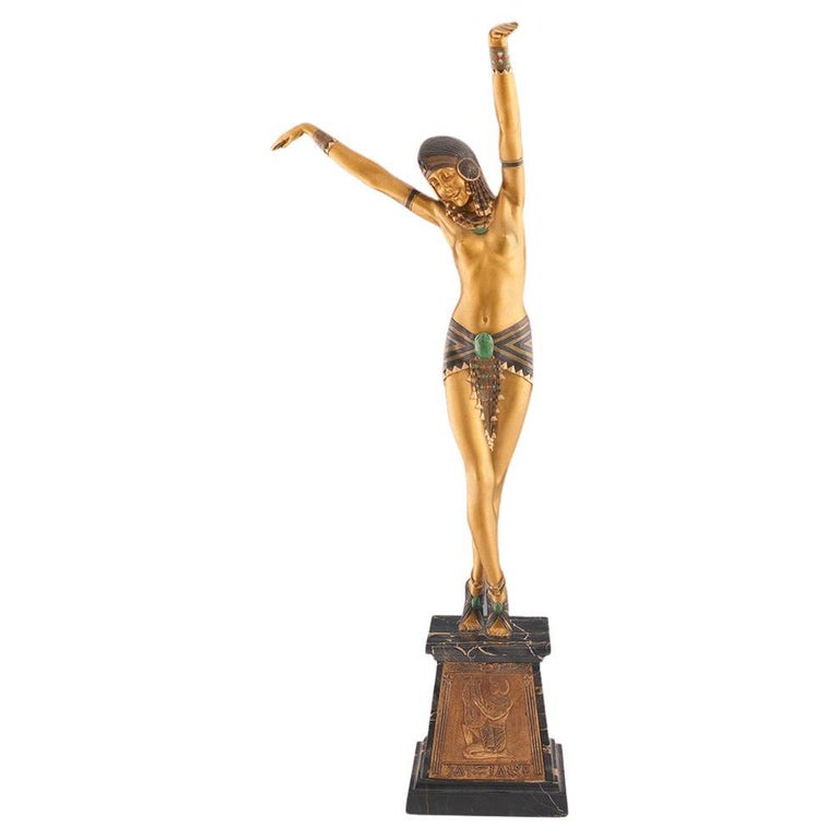 Egyptian Dancer - A cold painted bronze study by Demetre Chiparus. Jeroen Markies Art Deco