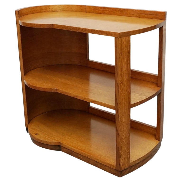 An Art Deco solid oak drinks trolley. Three tiers. 1930s drinks trolley for cocktails. - Jeroen Markies Art Deco