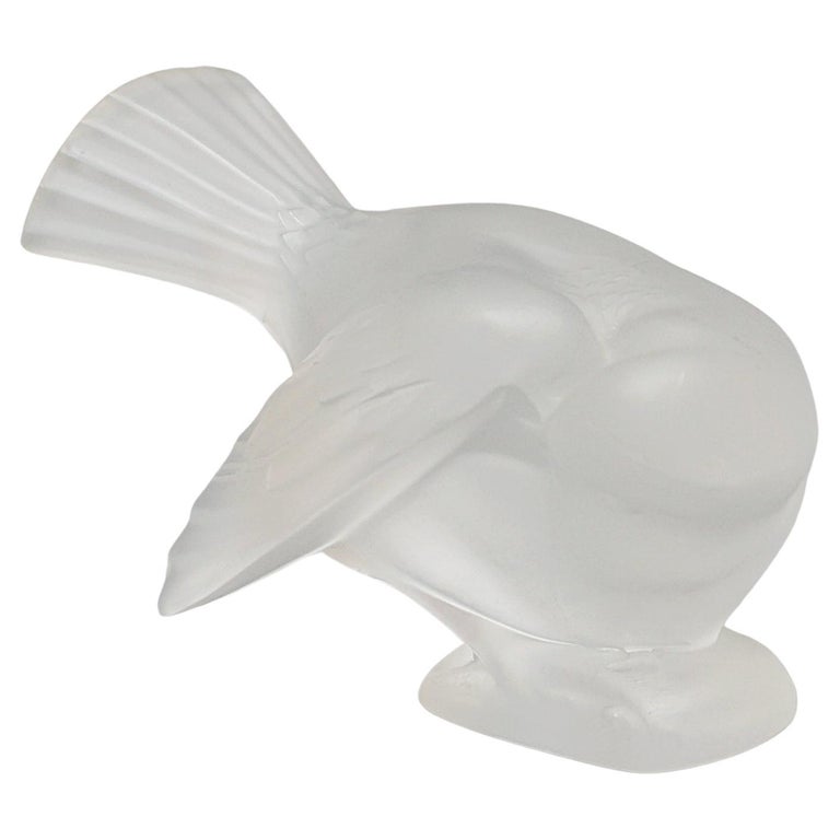 Moineau Coquet an Art Deco glass bird paperweight by Marc Lalique - Jeroen Markies Art Deco